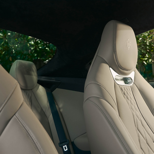 2027 Maserati GranTurismo 490 CV Interior