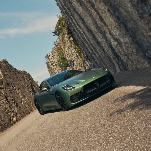 2027 Maserati GranTurismo Trofeo Green Jupiter Front View