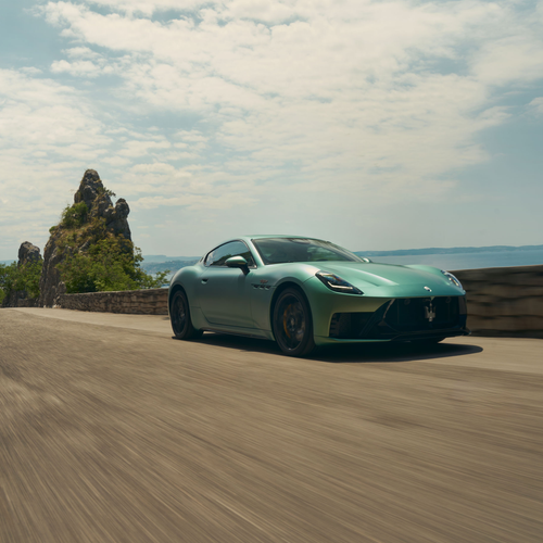 2027 Maserati GranTurismo Trofeo Green Jupiter Front View