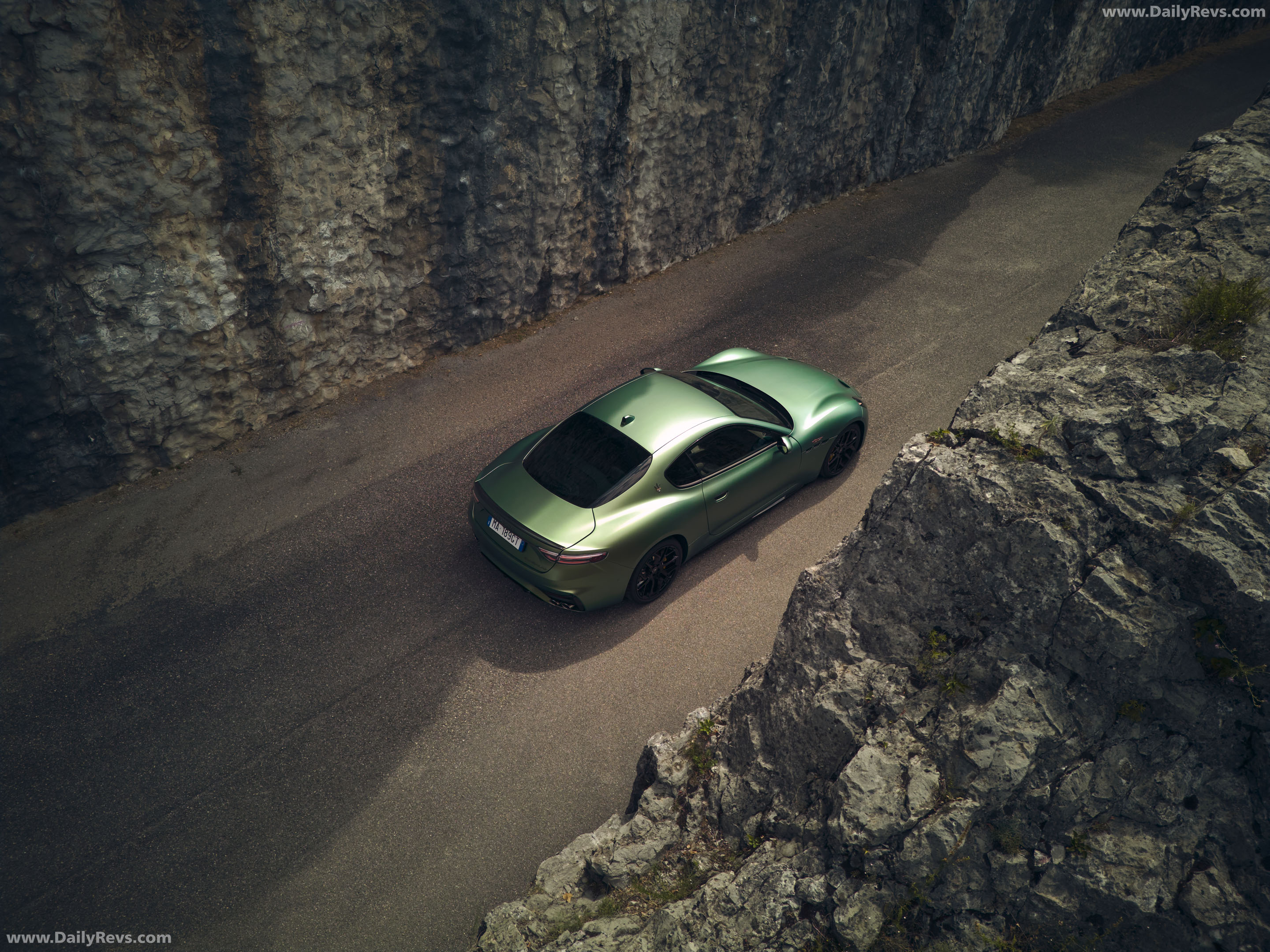 2027 Maserati GranTurismo Trofeo Green Jupiter Top View