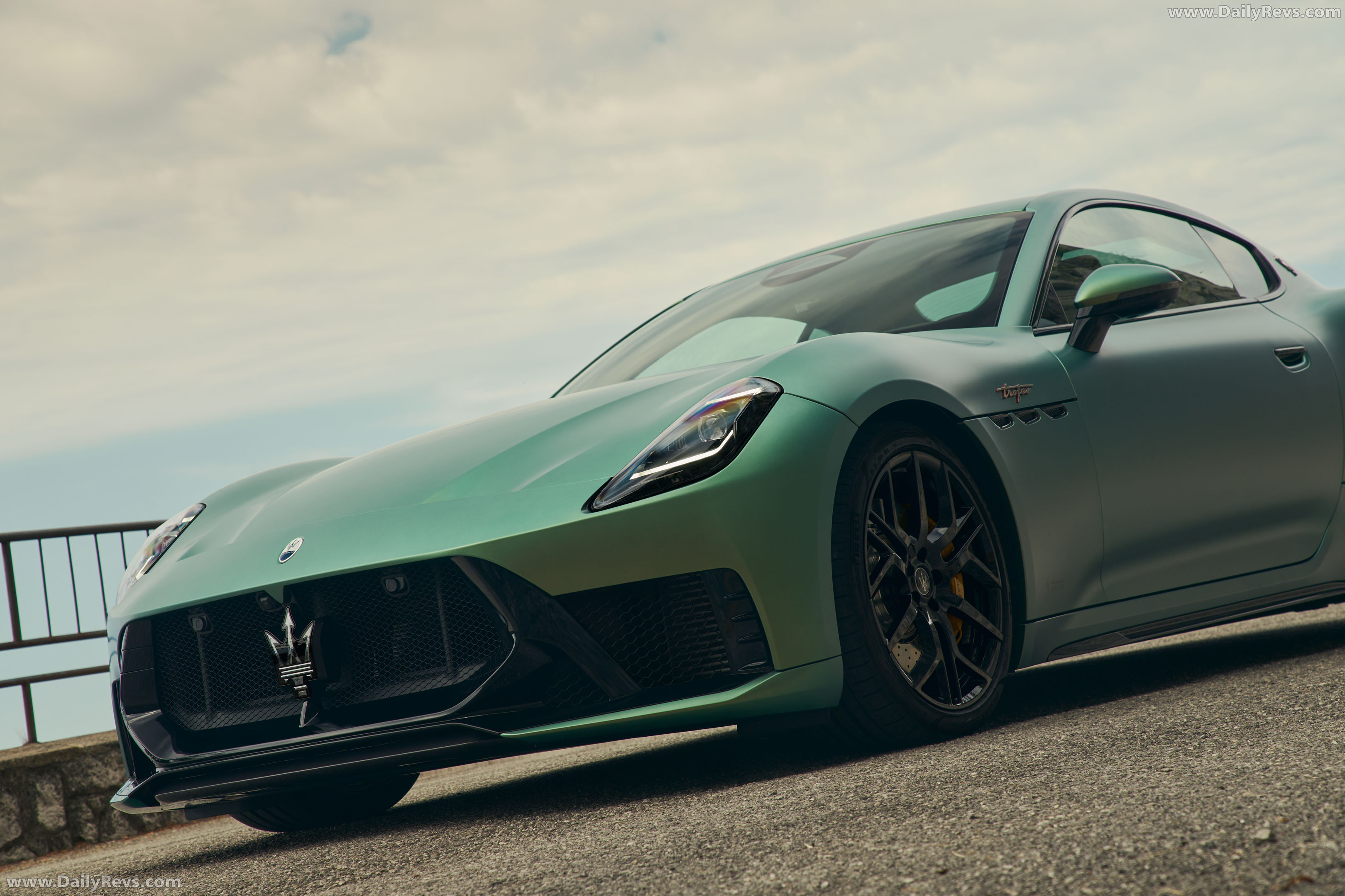 2027 Maserati GranTurismo Trofeo Green Jupiter Exterior