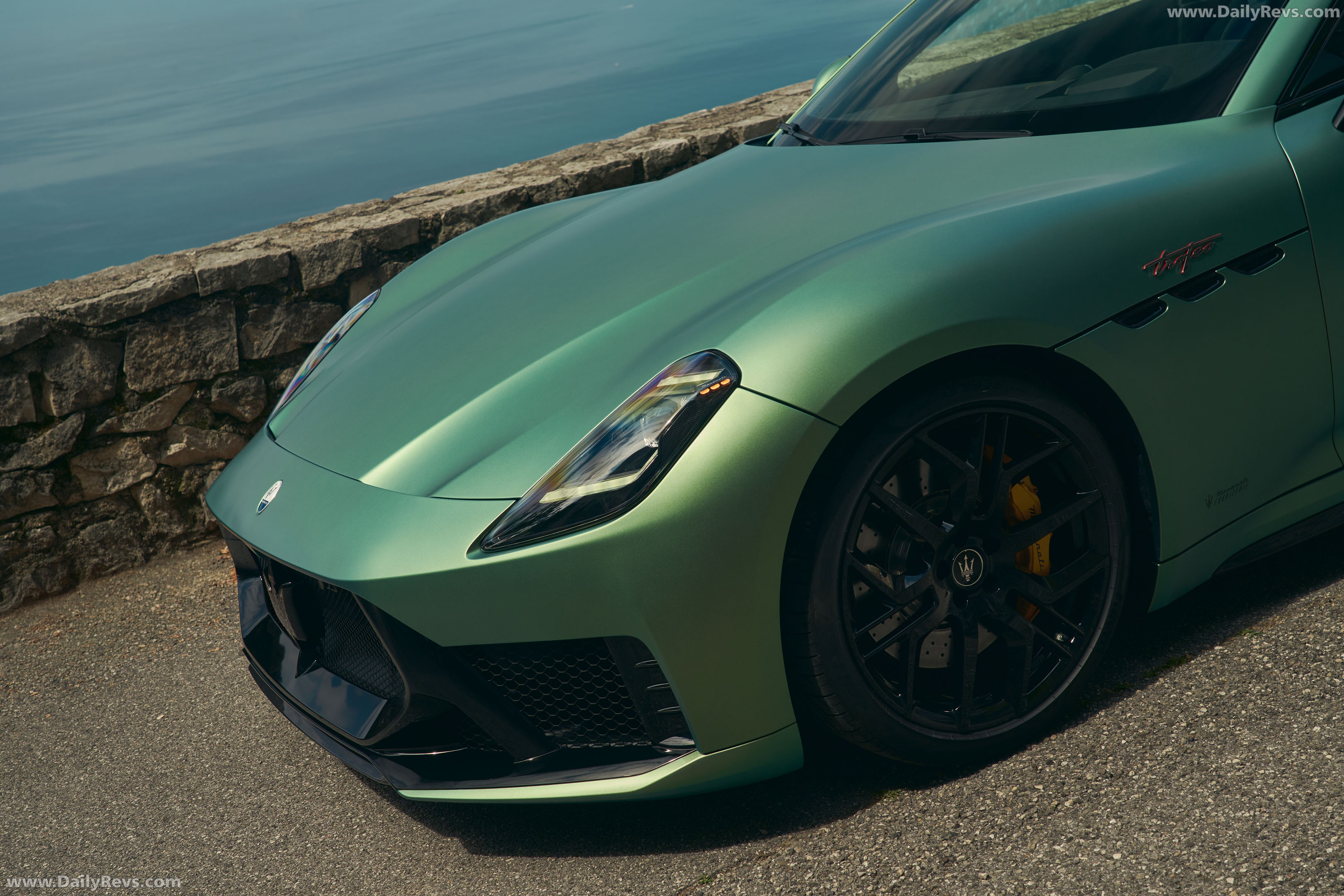2027 Maserati GranTurismo Trofeo Green Jupiter Exterior