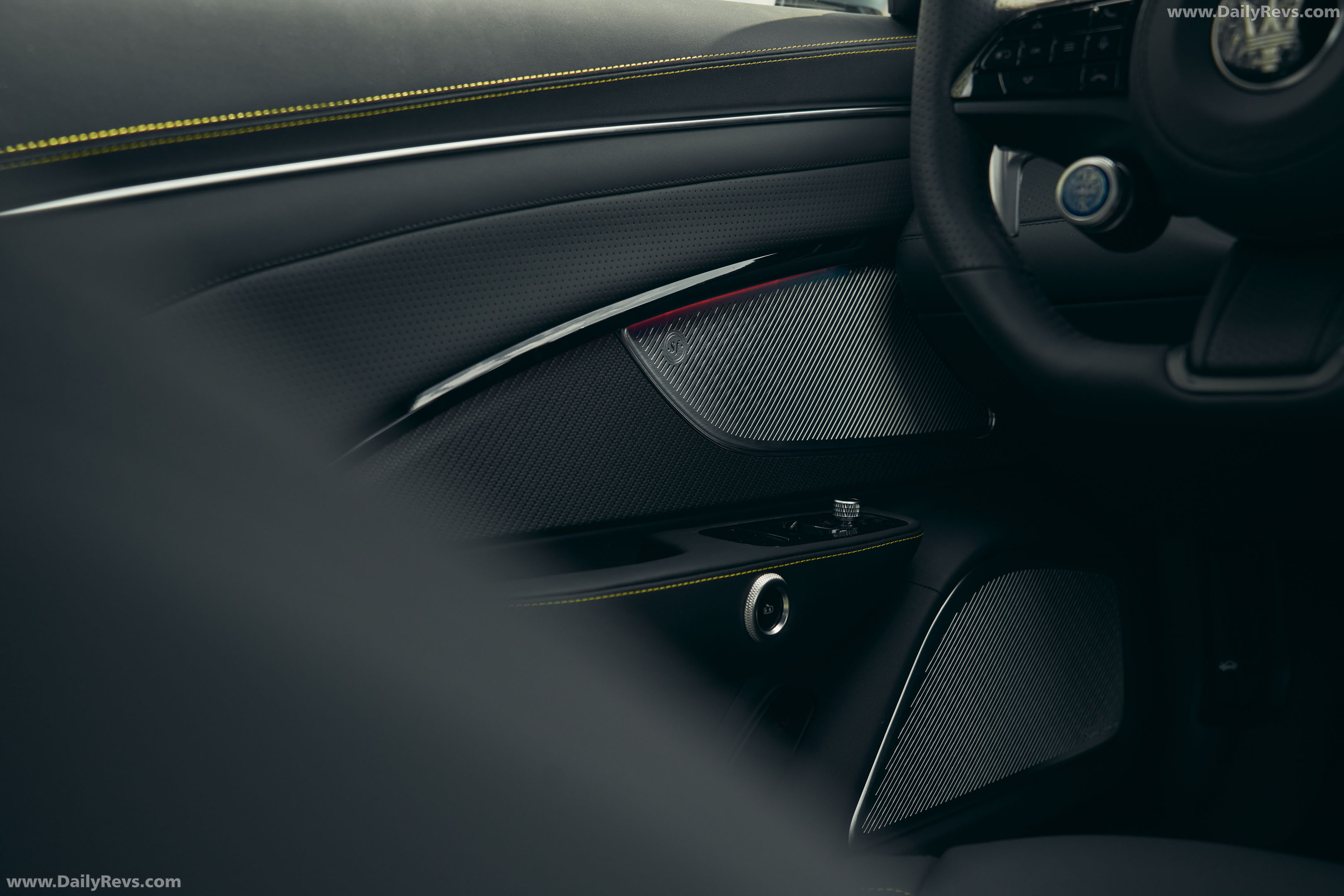 2027 Maserati GranTurismo Trofeo Green Jupiter Interior