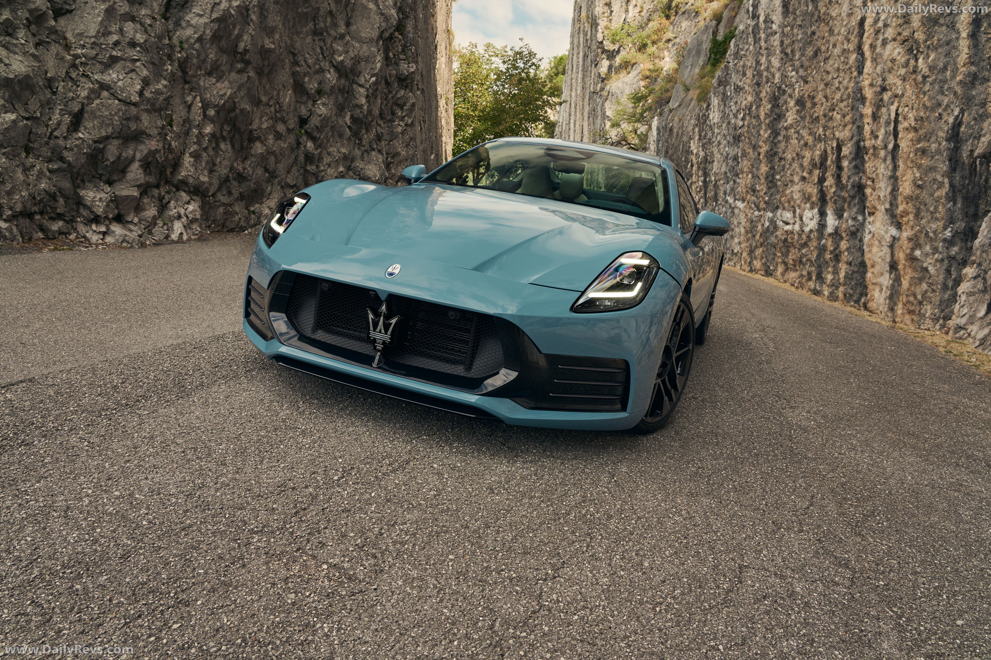 2027 Maserati GranTurismo Folgore Front View