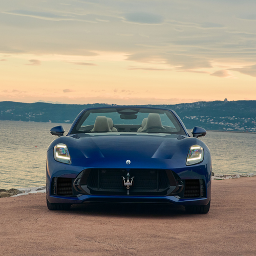 2027 Maserati GranCabrio 490 V Front View