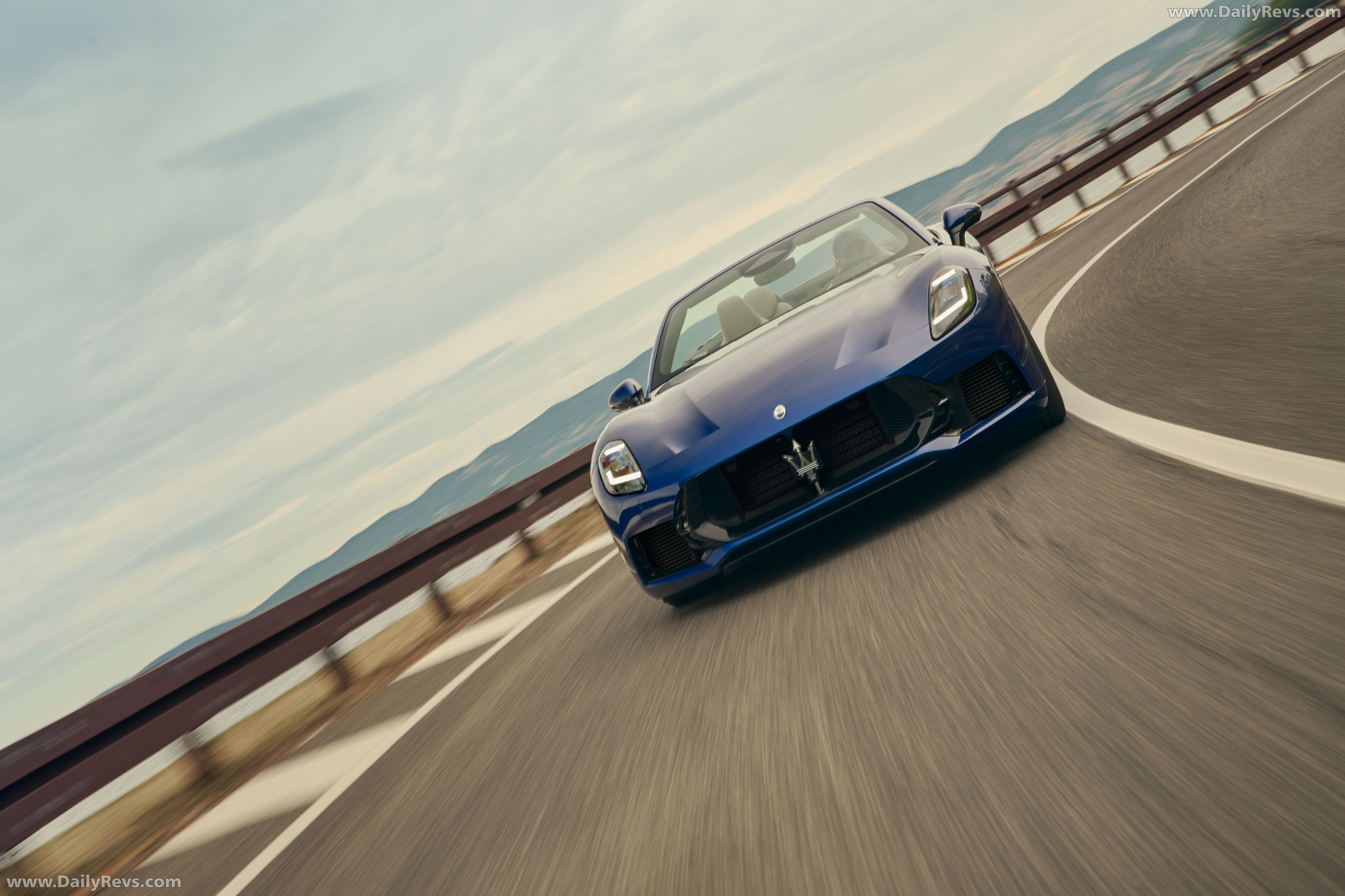 2027 Maserati GranCabrio 490 V Front View