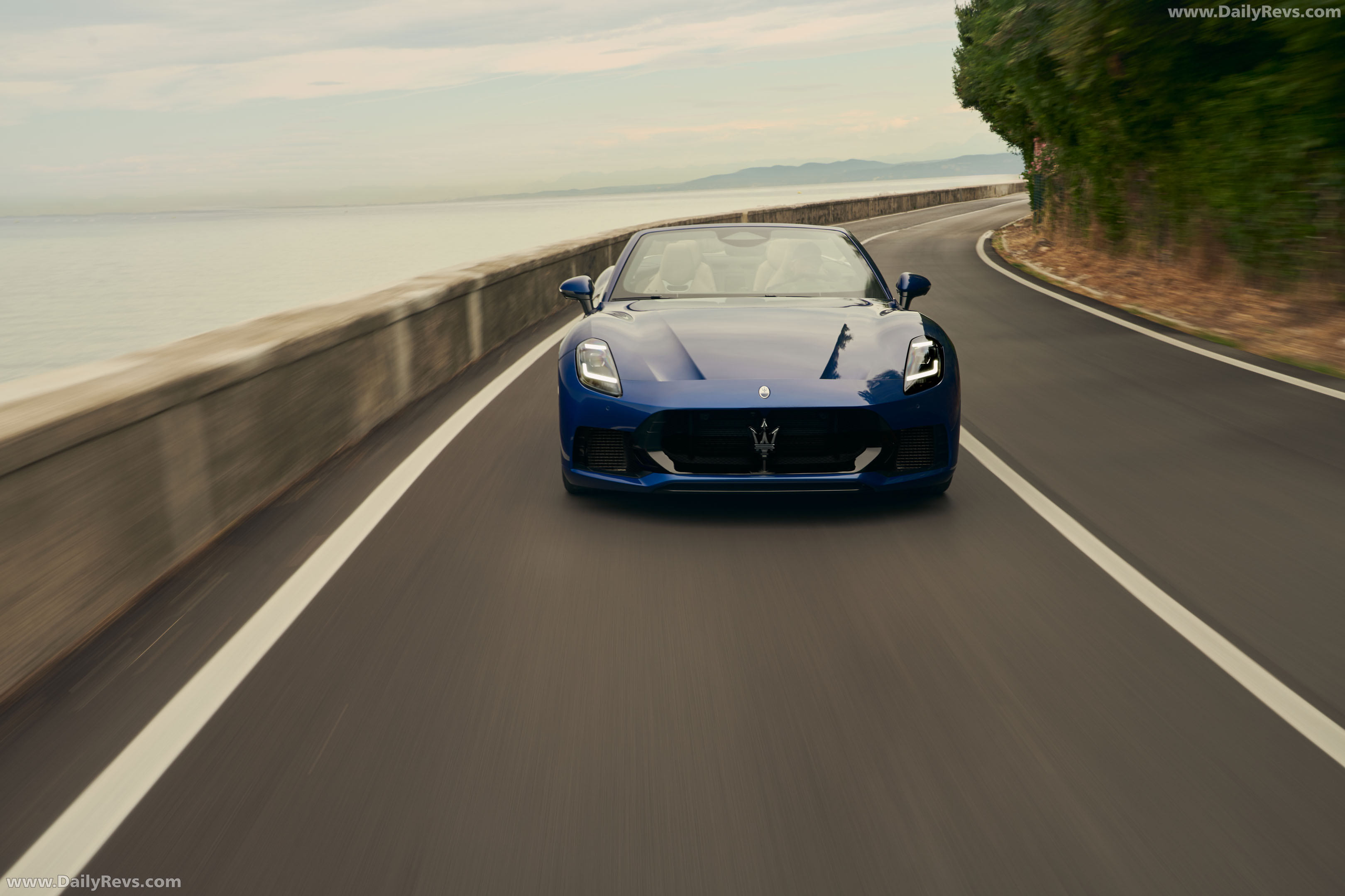 2027 Maserati GranCabrio 490 V Front View