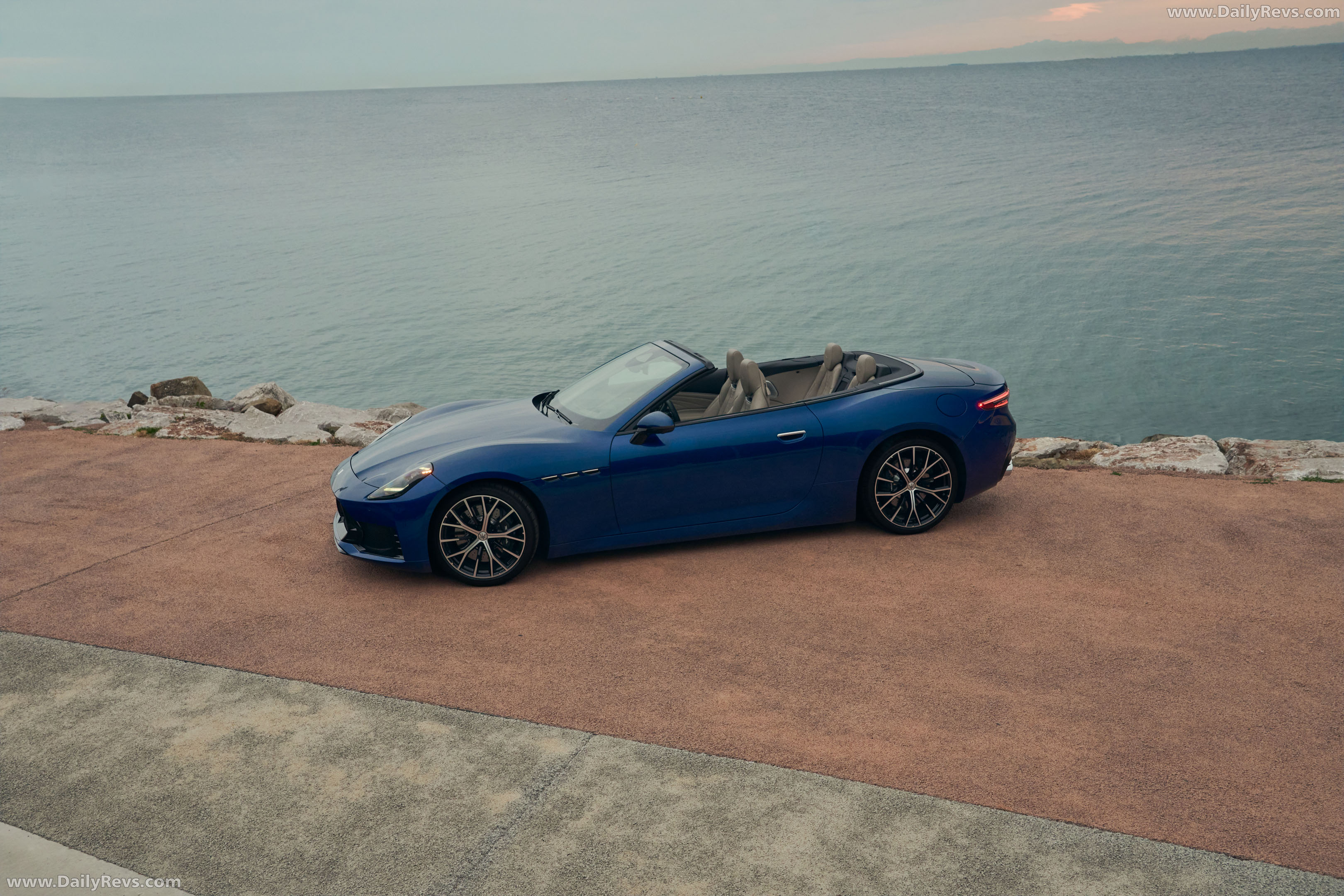 2027 Maserati GranCabrio 490 V Side View