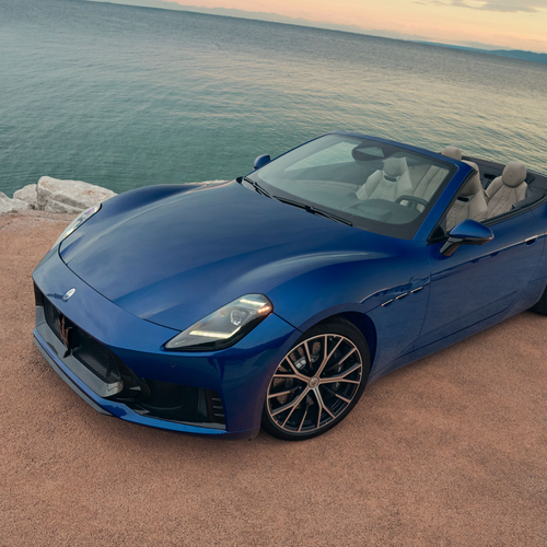 2027 Maserati GranCabrio 490 V Top View