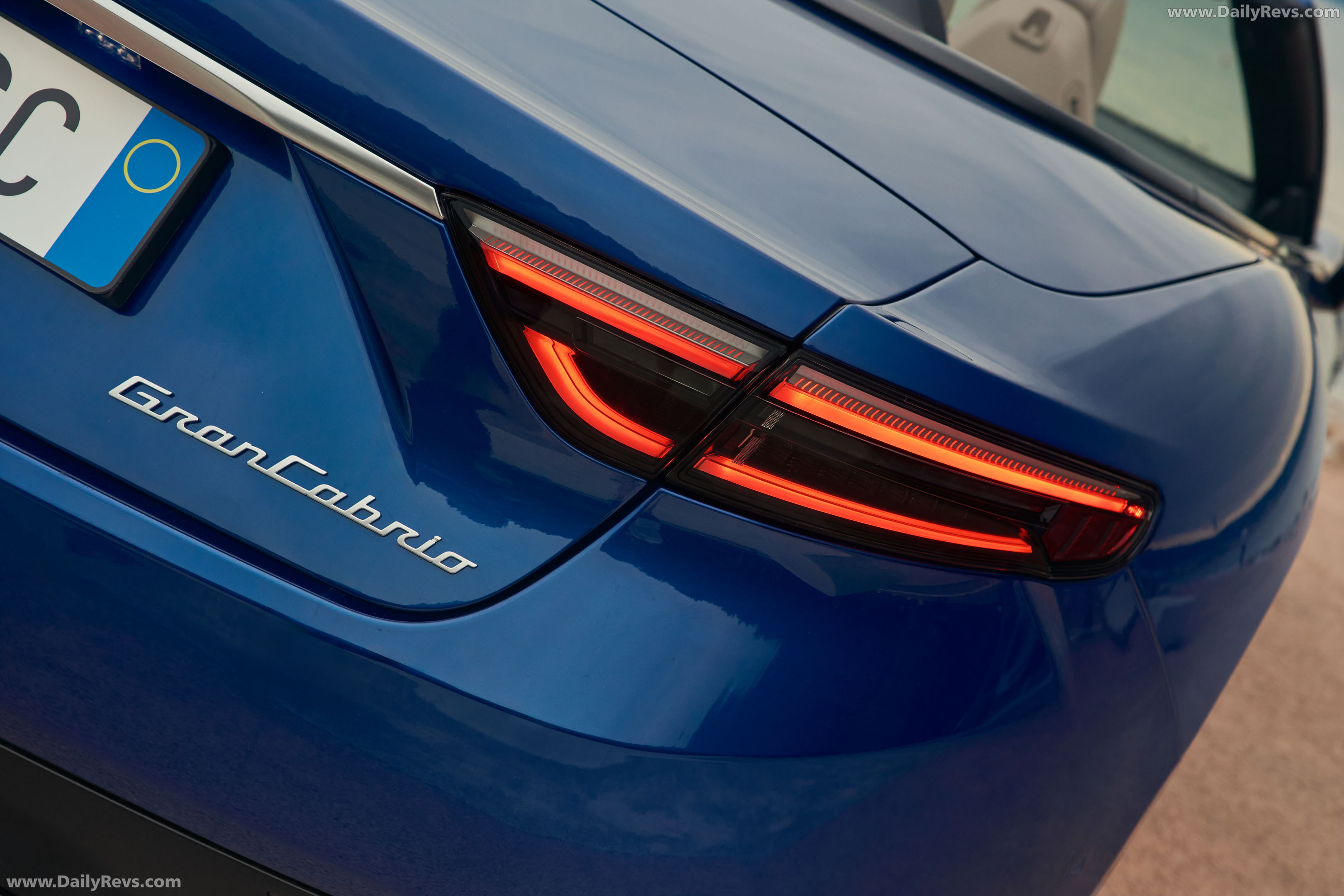 2027 Maserati GranCabrio 490 V Exterior