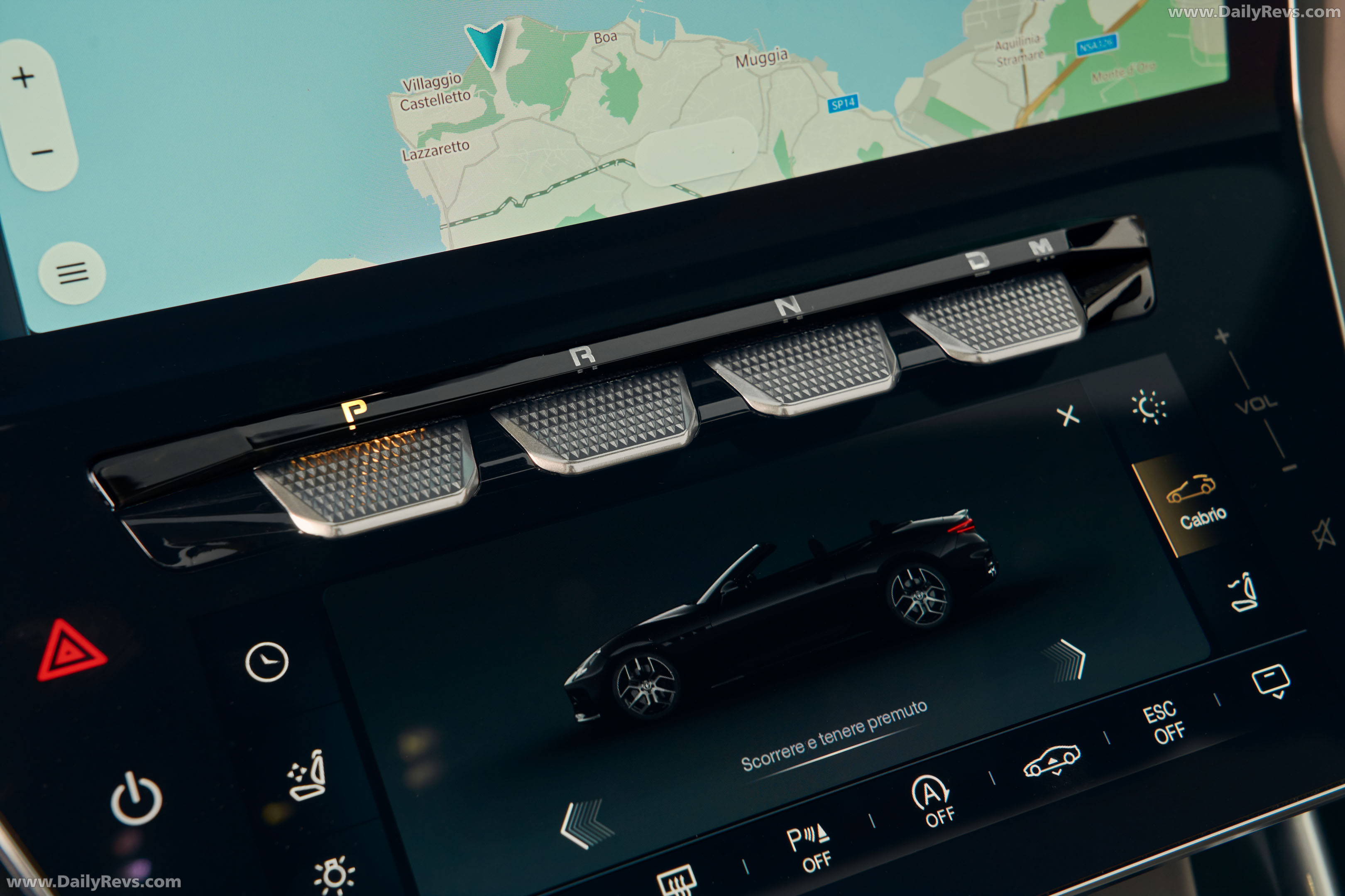 2027 Maserati GranCabrio 490 V Interior