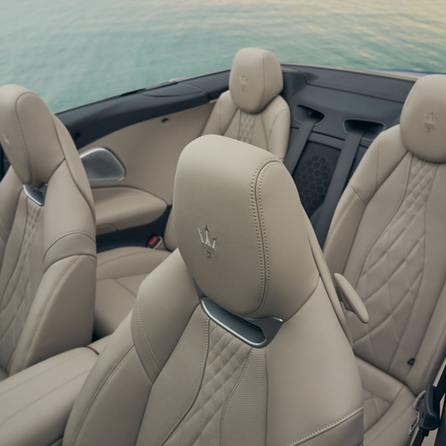2027 Maserati GranCabrio 490 V Interior