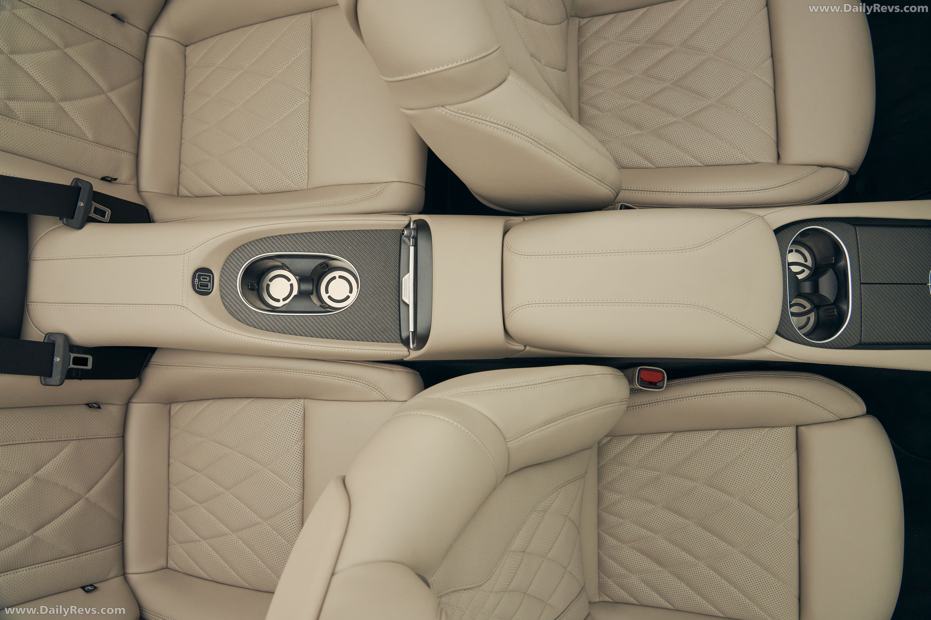 2027 Maserati GranCabrio 490 V Interior