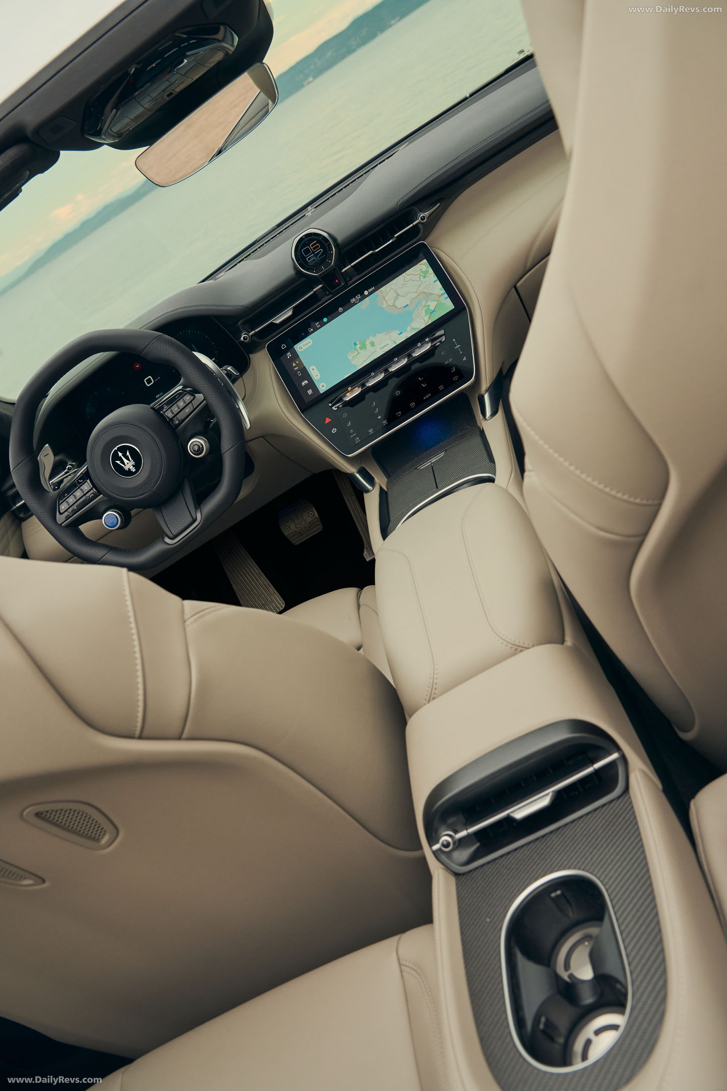 2027 Maserati GranCabrio 490 V Interior