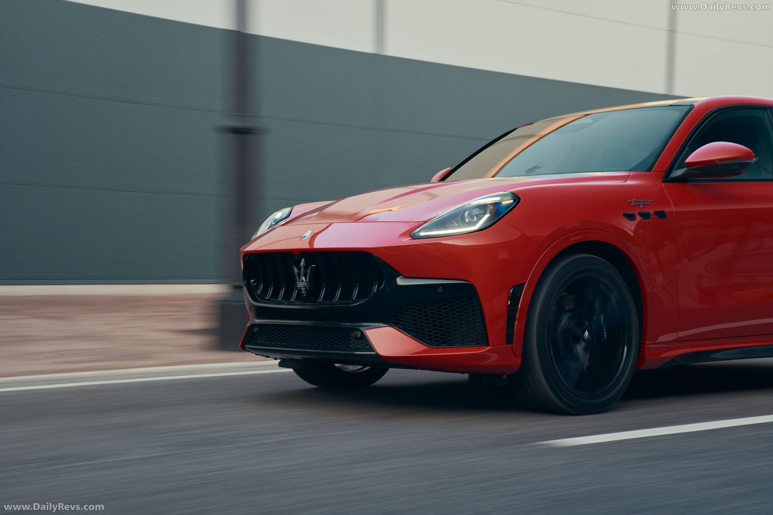 2027 Maserati Grecale Trofeo V6 Exterior