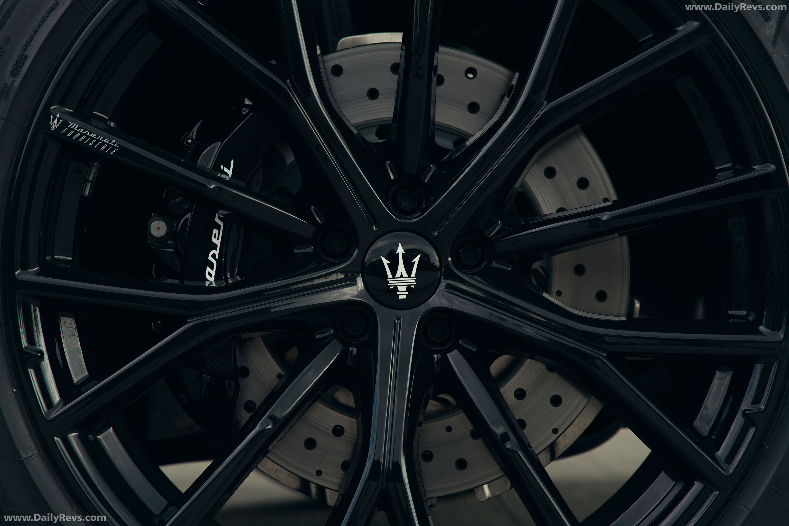 2027 Maserati Grecale Trofeo V6 Exterior