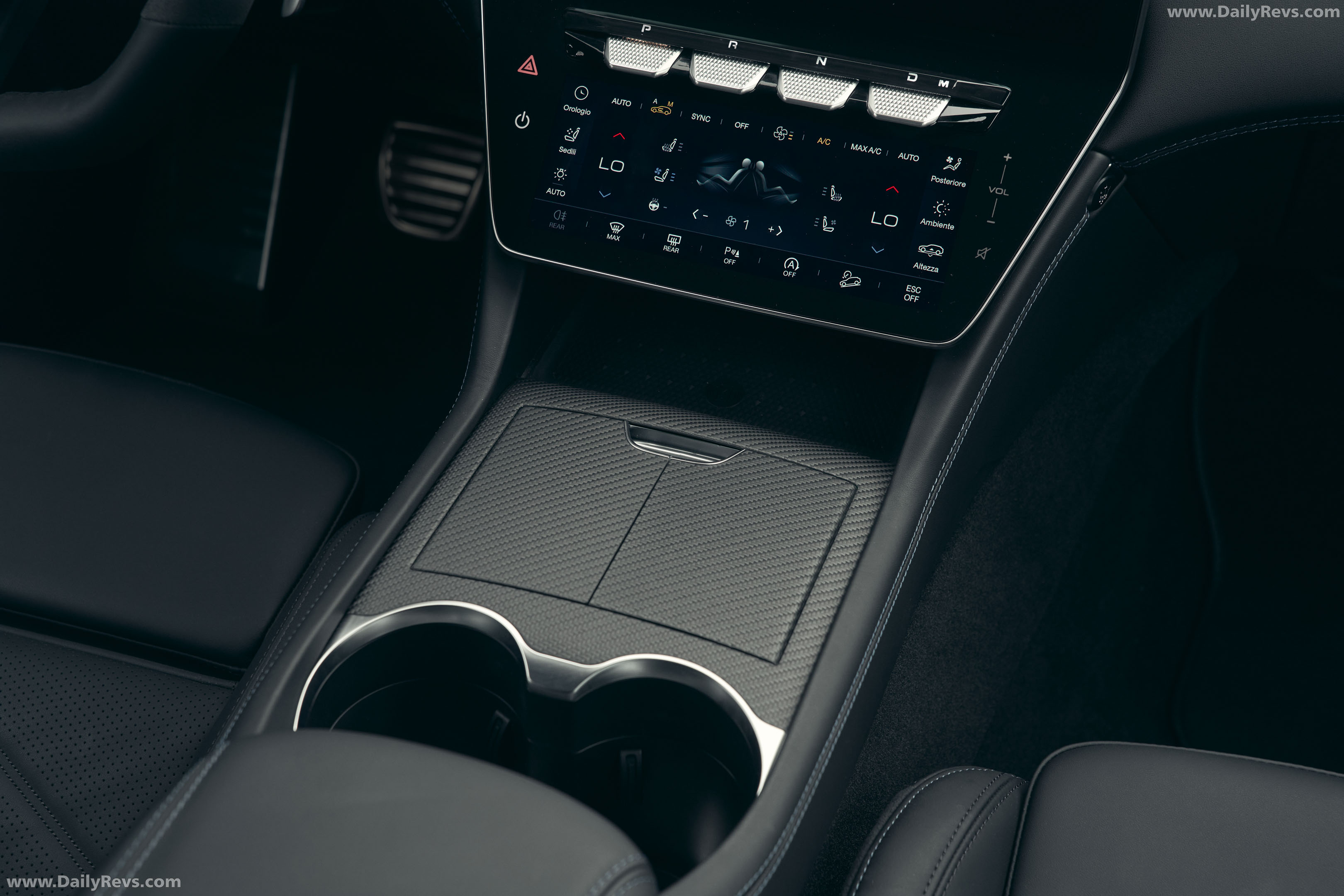 2027 Maserati Grecale Trofeo V6 Interior
