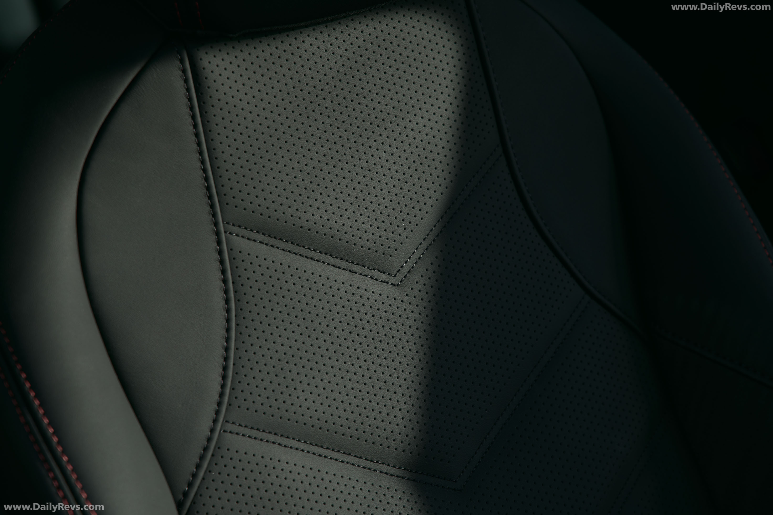 2027 Maserati Grecale Trofeo V6 Interior