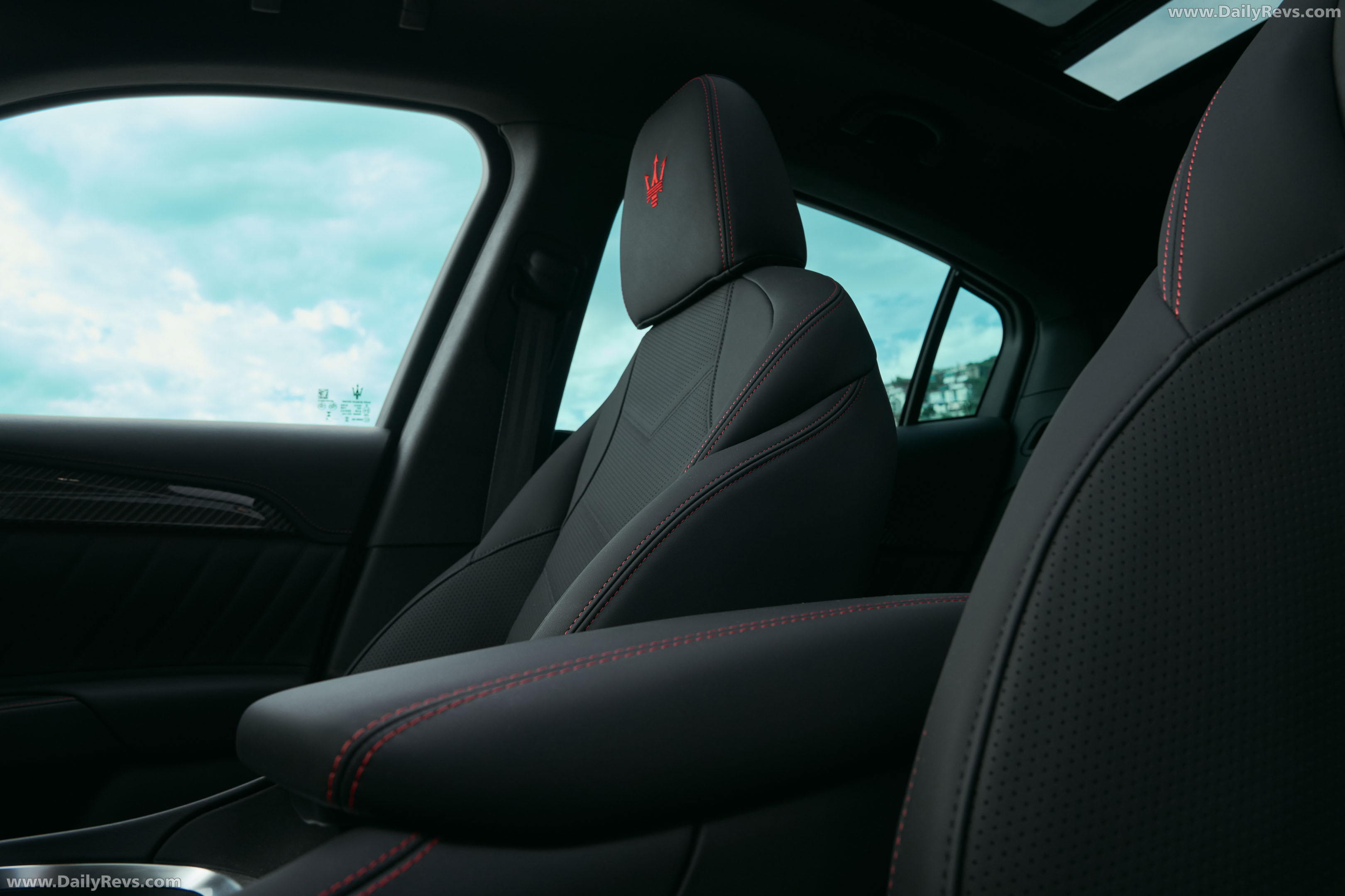 2027 Maserati Grecale Trofeo V6 Interior