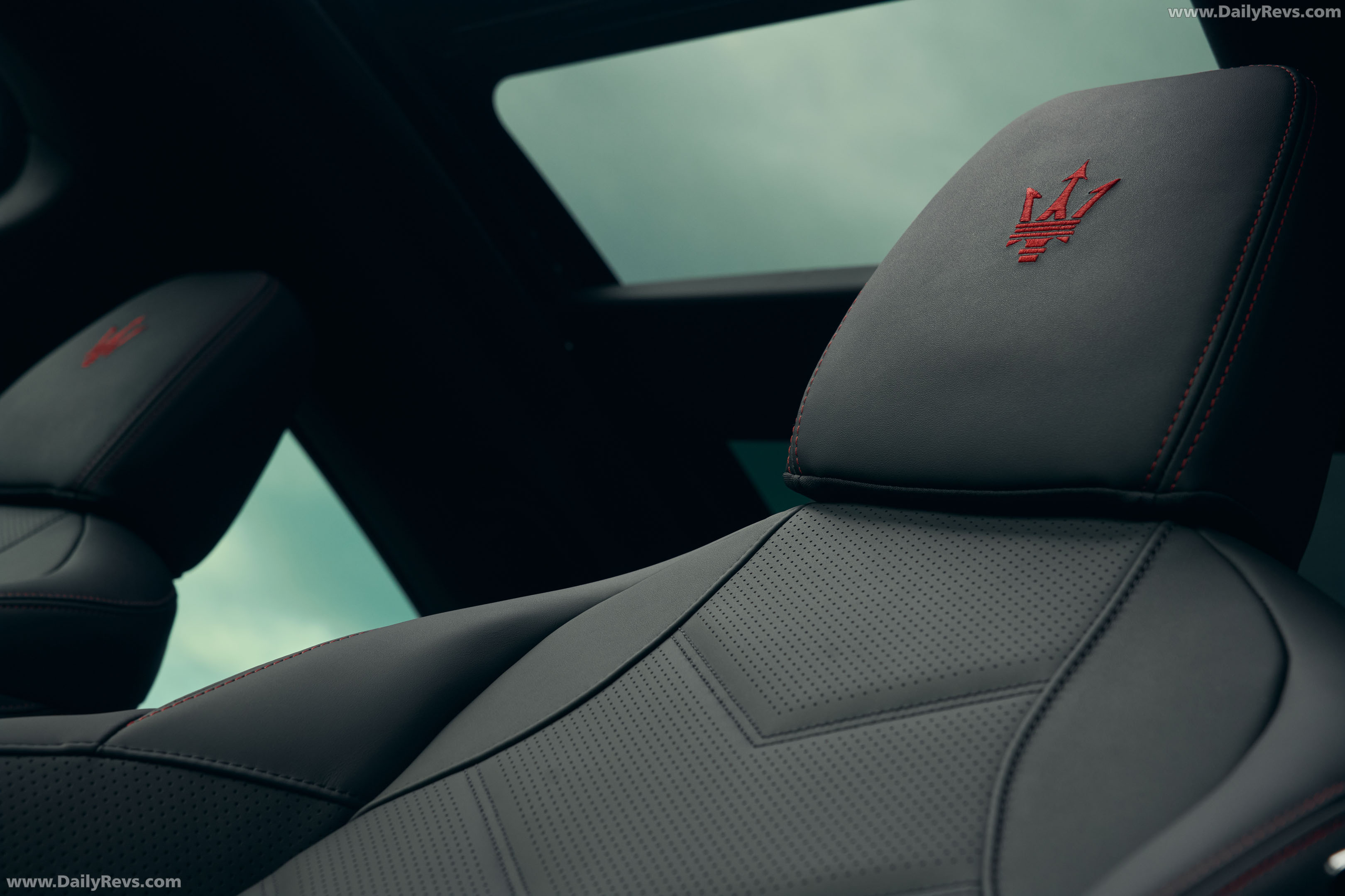 2027 Maserati Grecale Trofeo V6 Interior