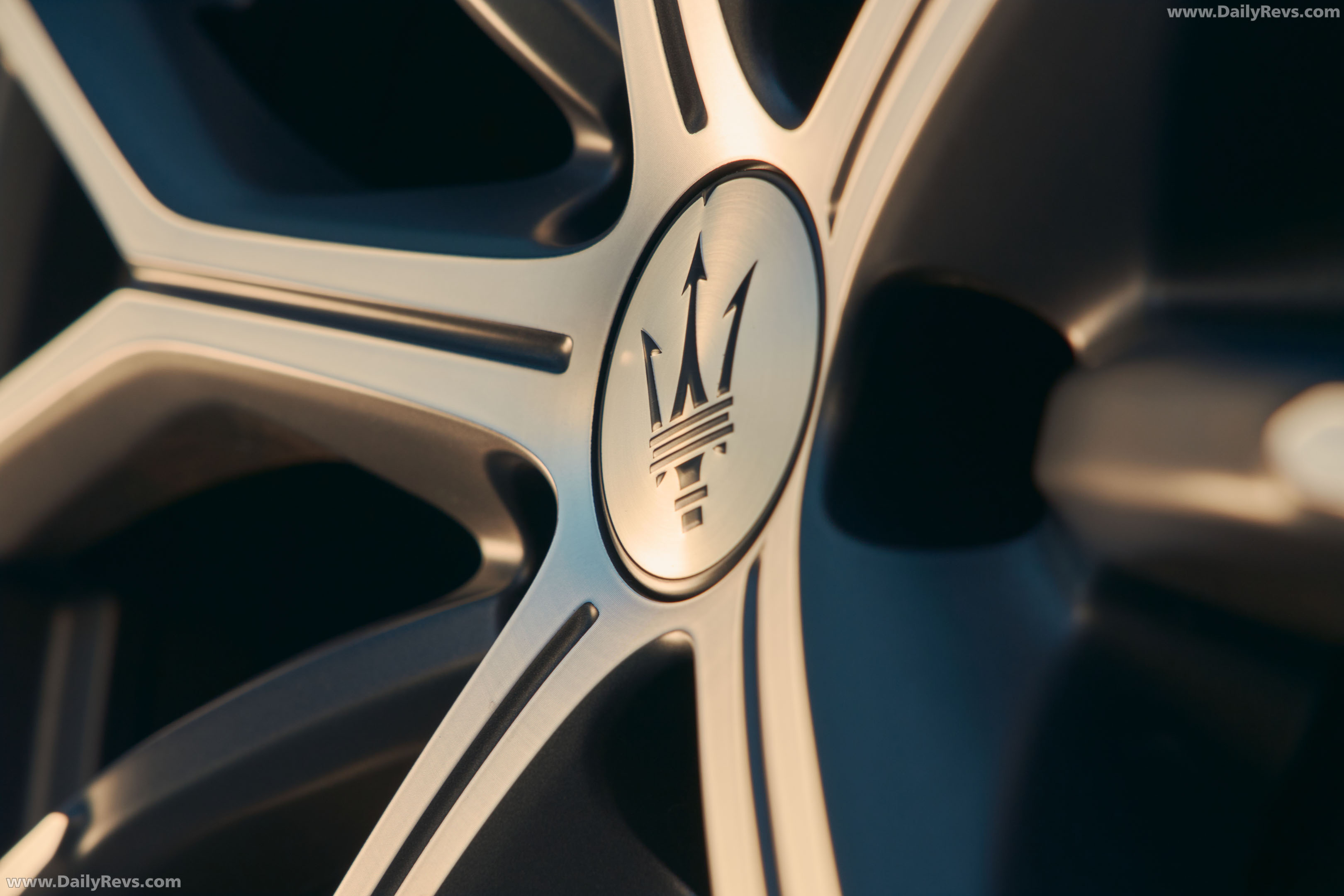 2027 Maserati Grecale Modena V6 Exterior