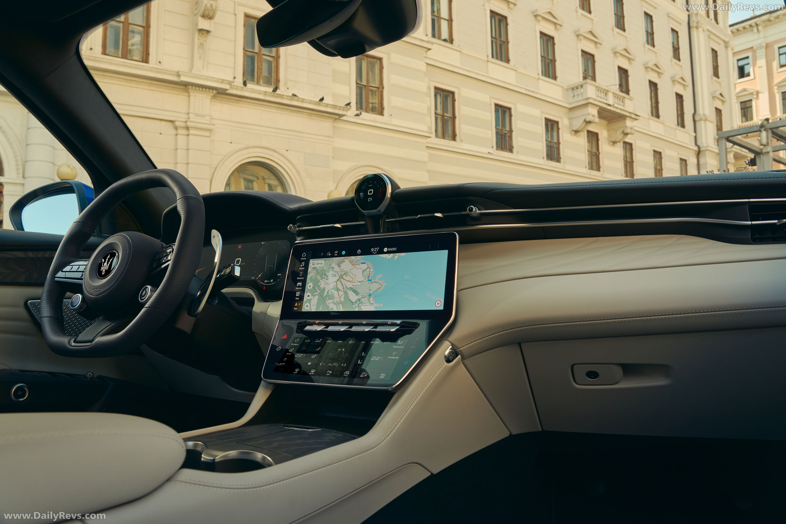 2027 Maserati Grecale Modena V6 Interior