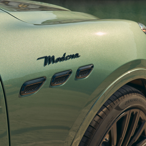 2027 Maserati Grecale Modena V6 Verde Royale Exterior
