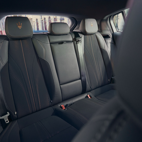 2027 Maserati Grecale Modena V6 Verde Royale Interior