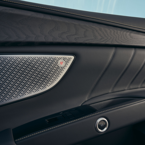 2027 Maserati Grecale Modena V6 Verde Royale Interior