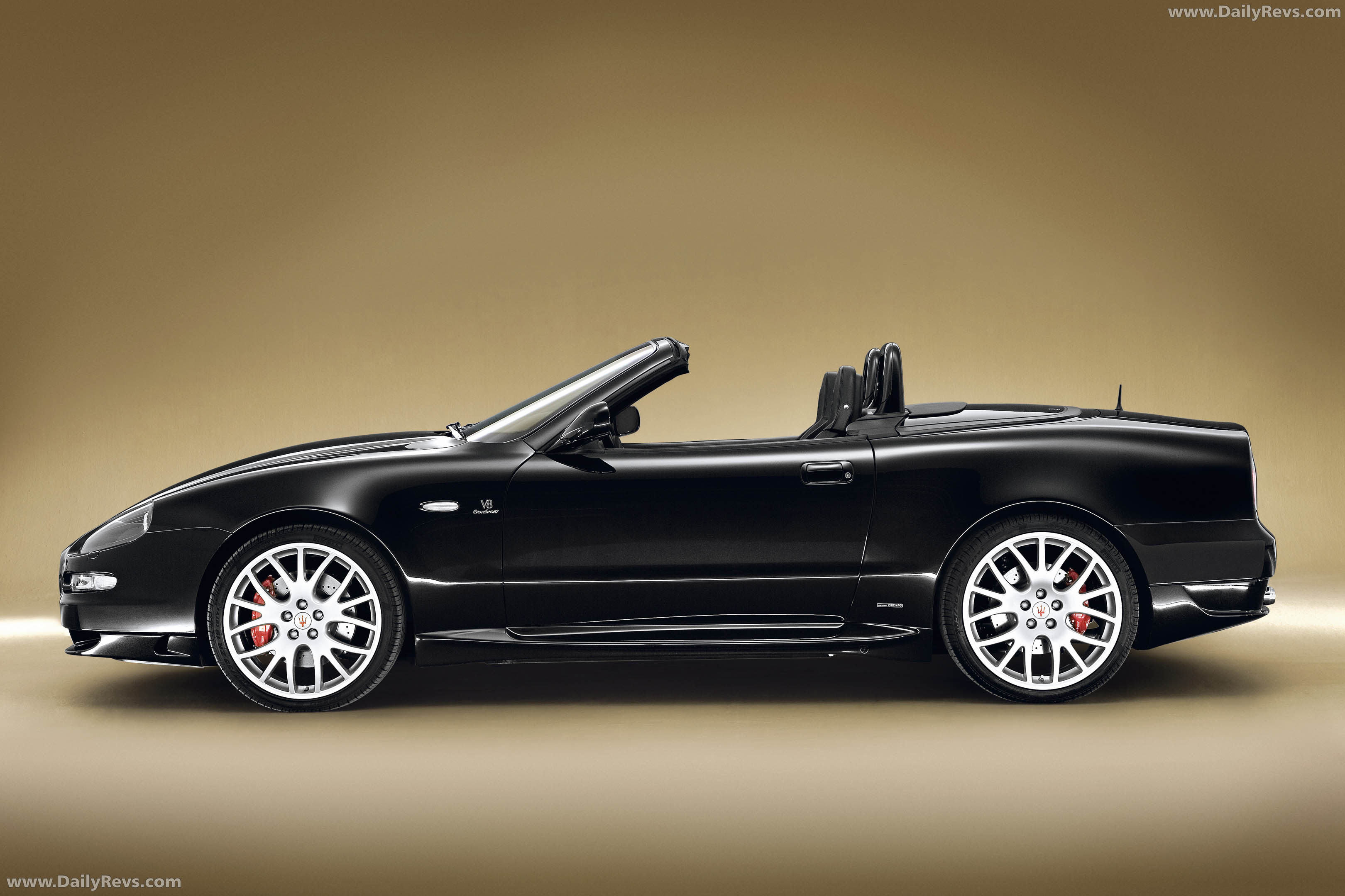 2006 Maserati GranSport Spyder Side View