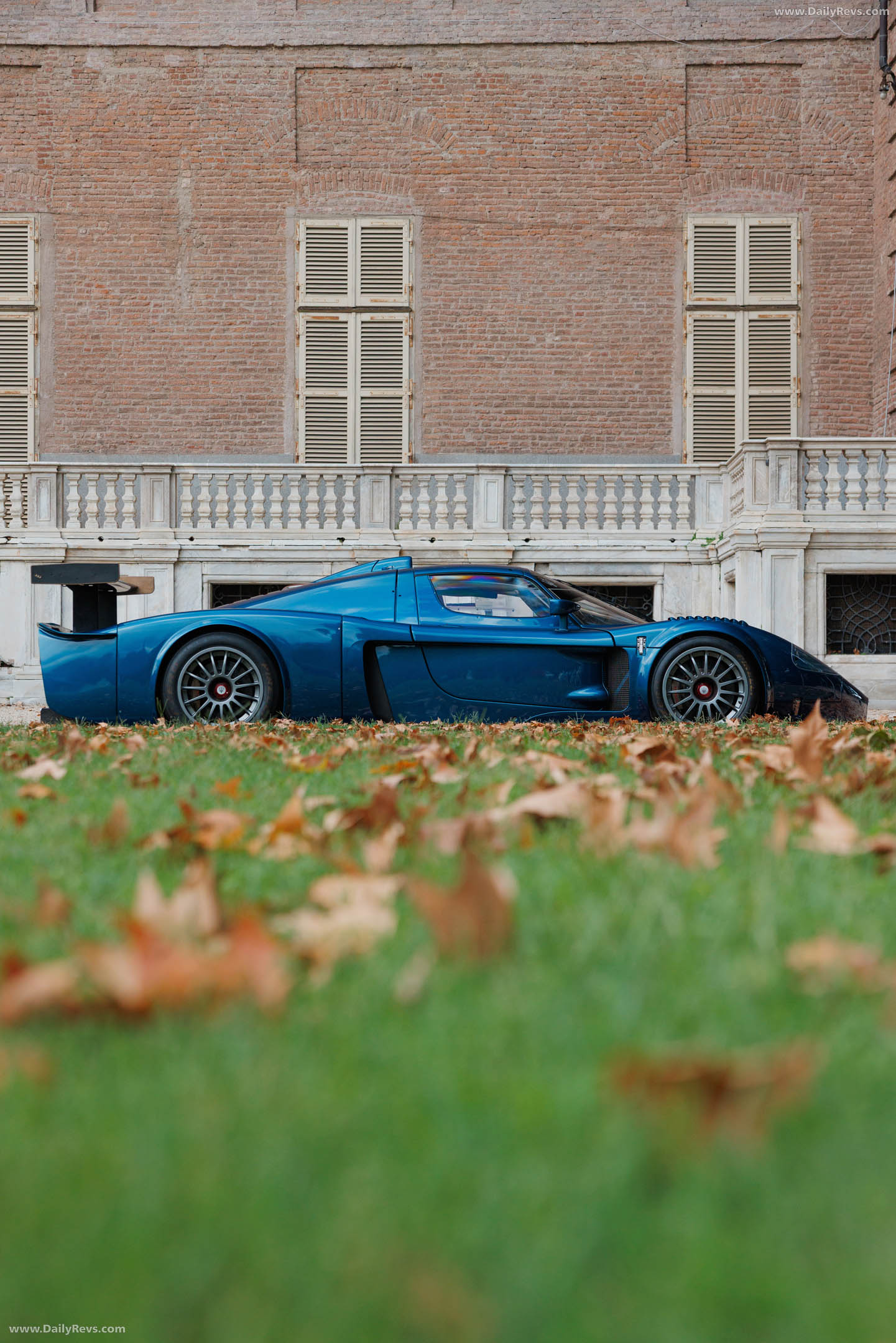 2006 Maserati MC12 Versione Corse Side View