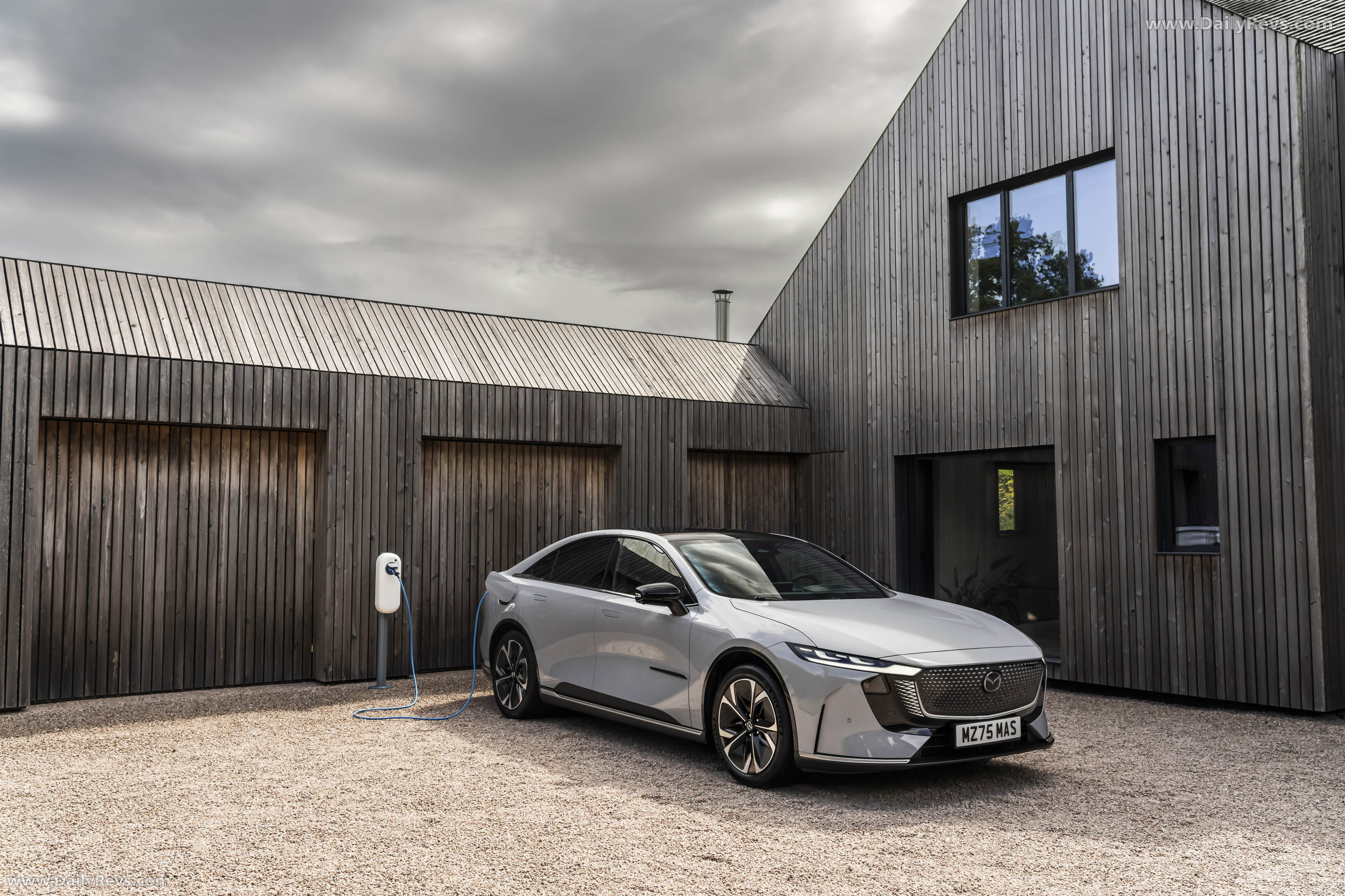 2025 Mazda 6e Takumi Front View