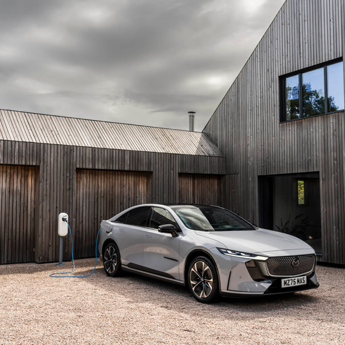 2025 Mazda 6e Takumi Front View