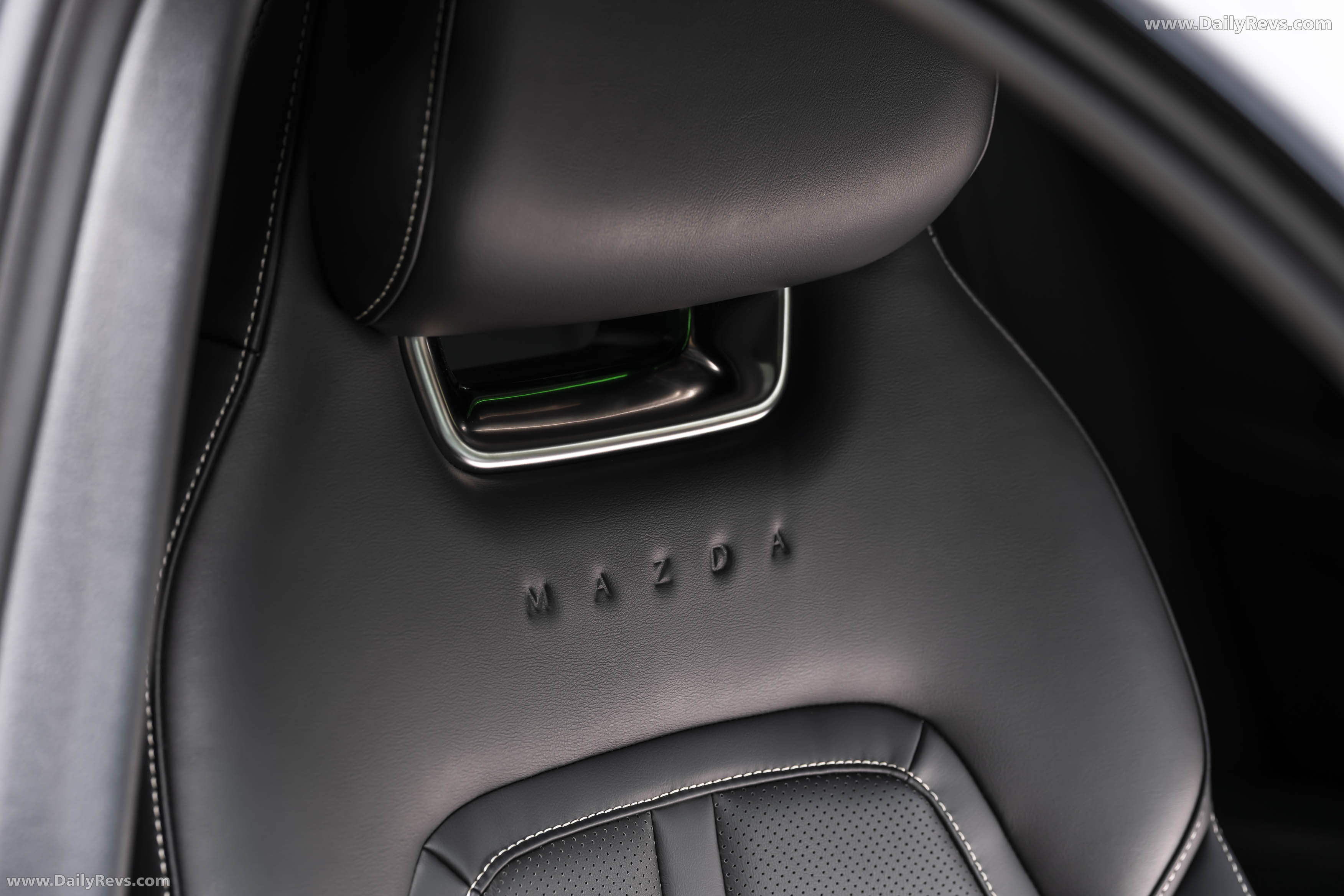 2025 Mazda 6e Takumi Interior