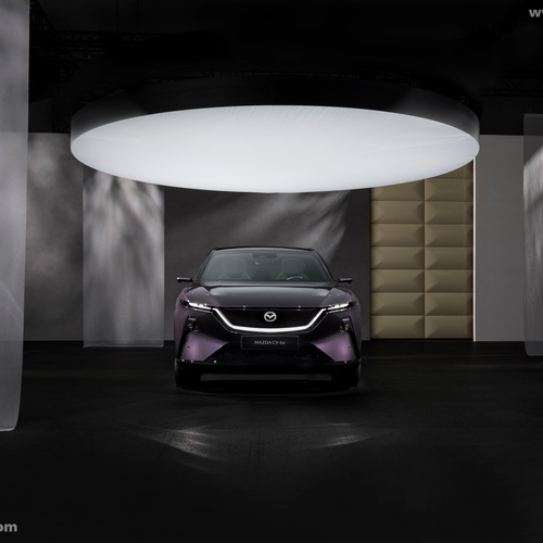 2027 Mazda CX-6e Front View