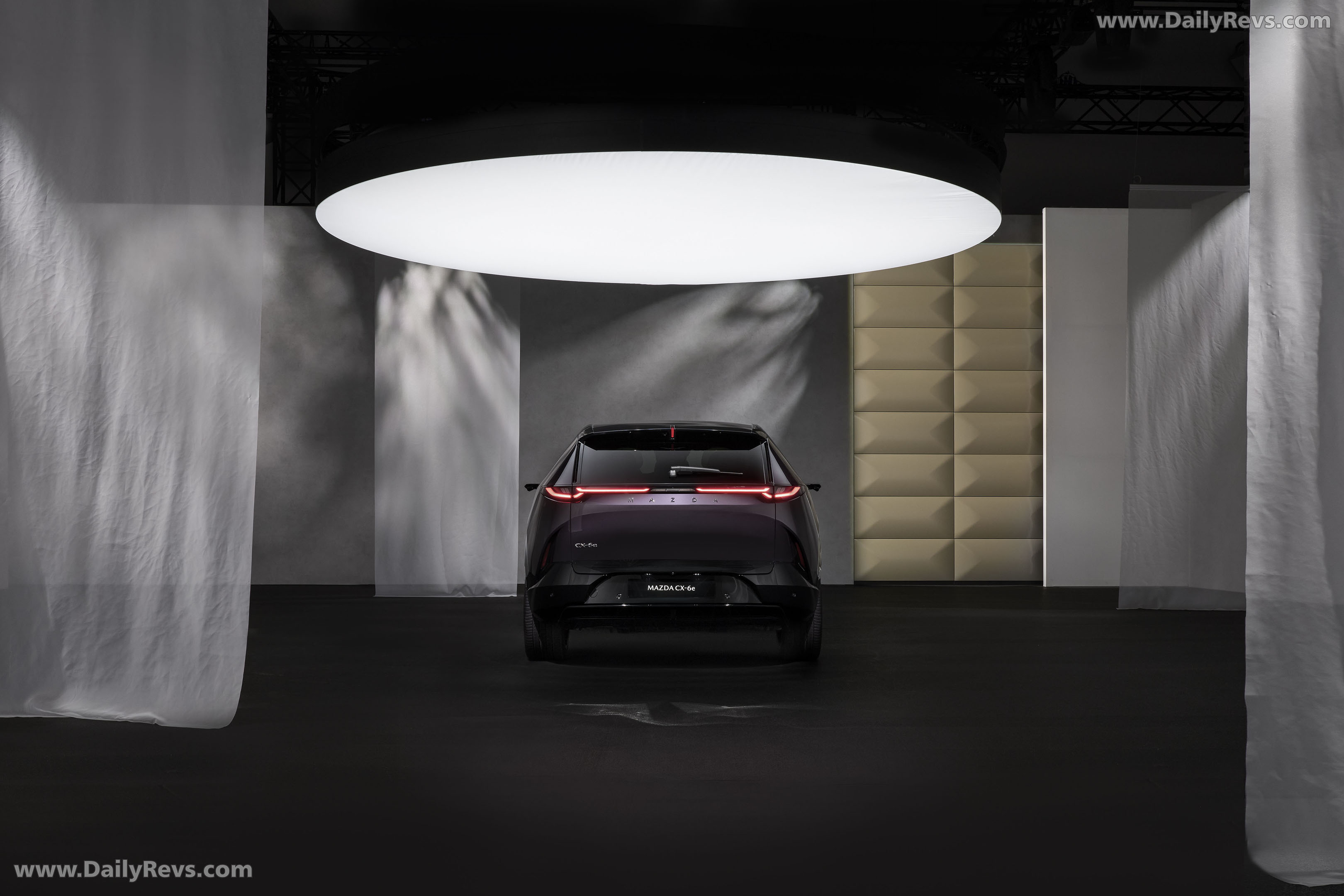 2027 Mazda CX-6e Rear View