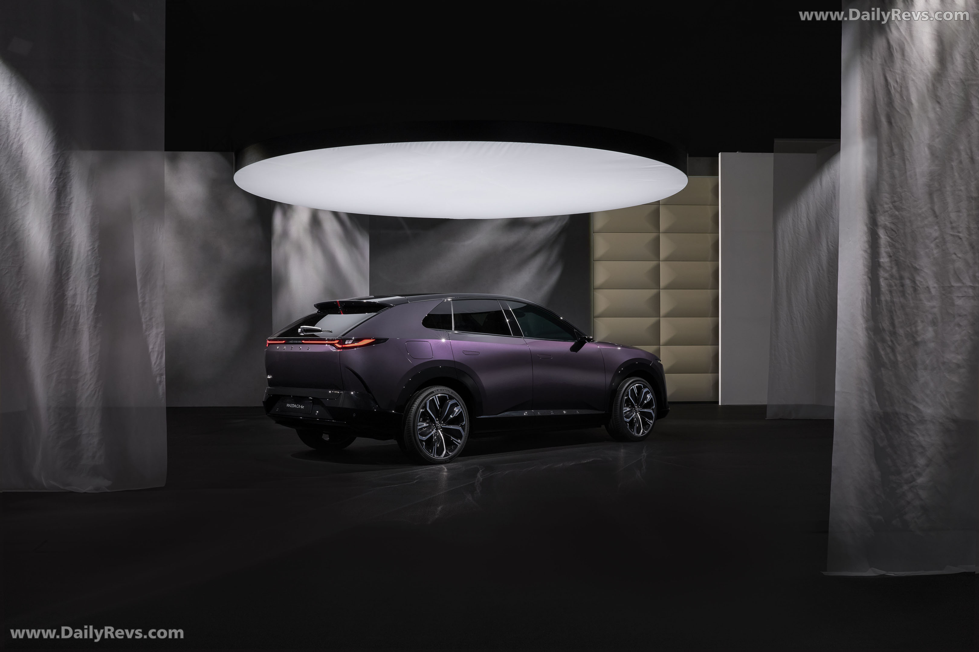 2027 Mazda CX-6e Rear View