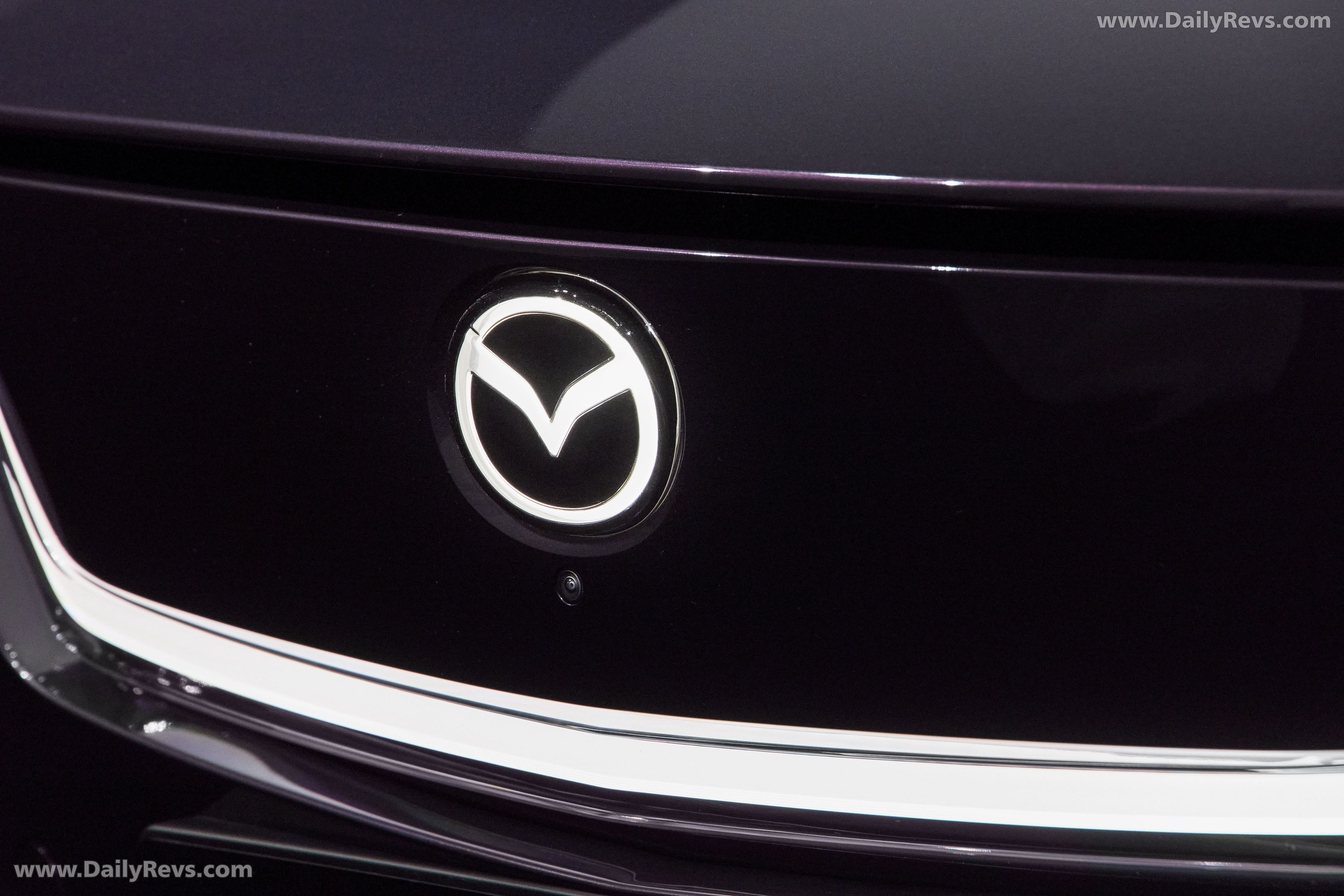 2027 Mazda CX-6e Exterior