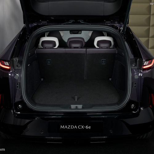 2027 Mazda CX-6e Interior