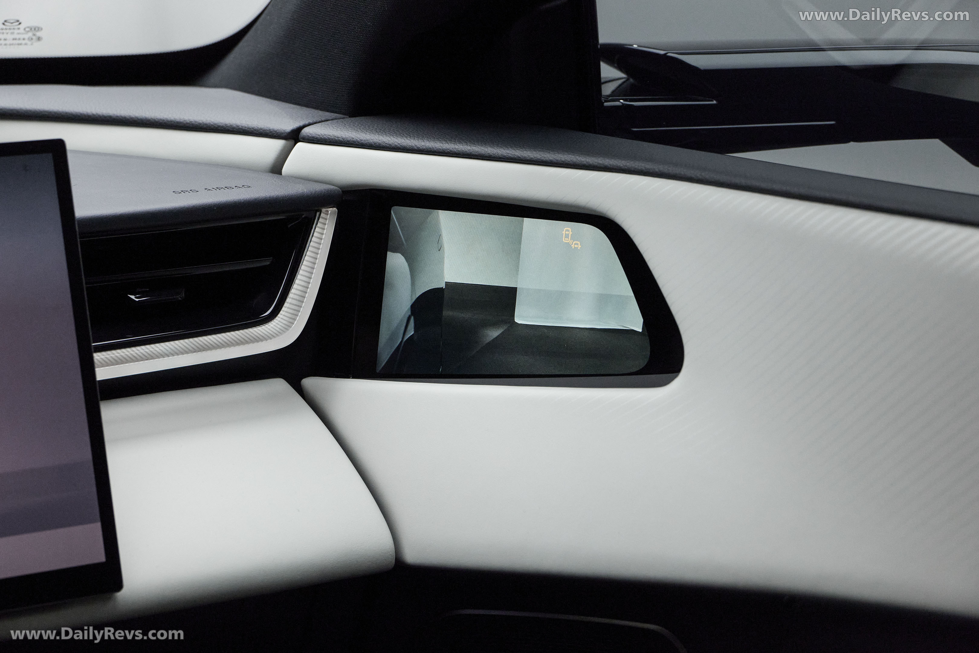 2027 Mazda CX-6e Interior