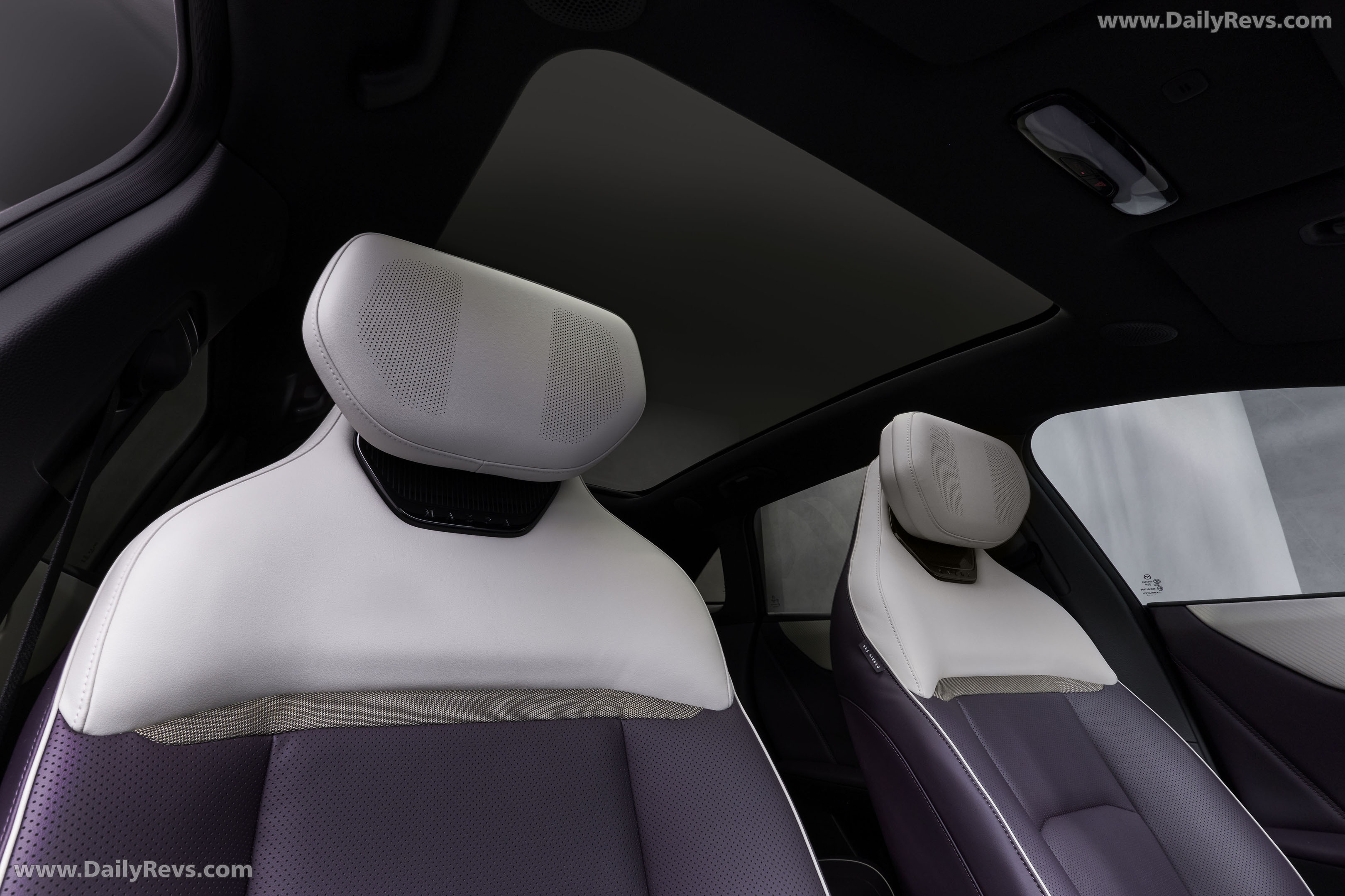 2027 Mazda CX-6e Interior