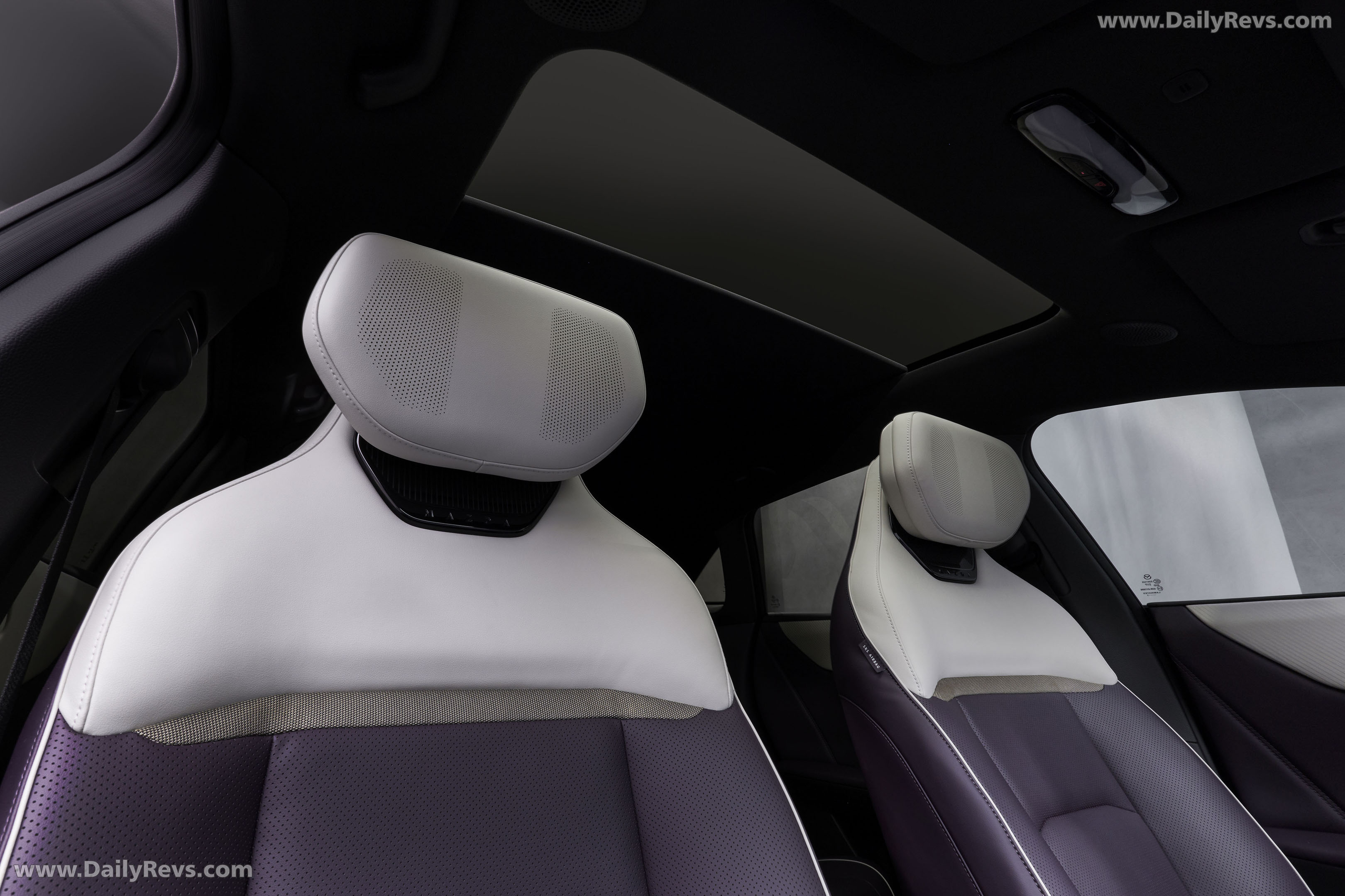 2027 Mazda CX-6e Interior