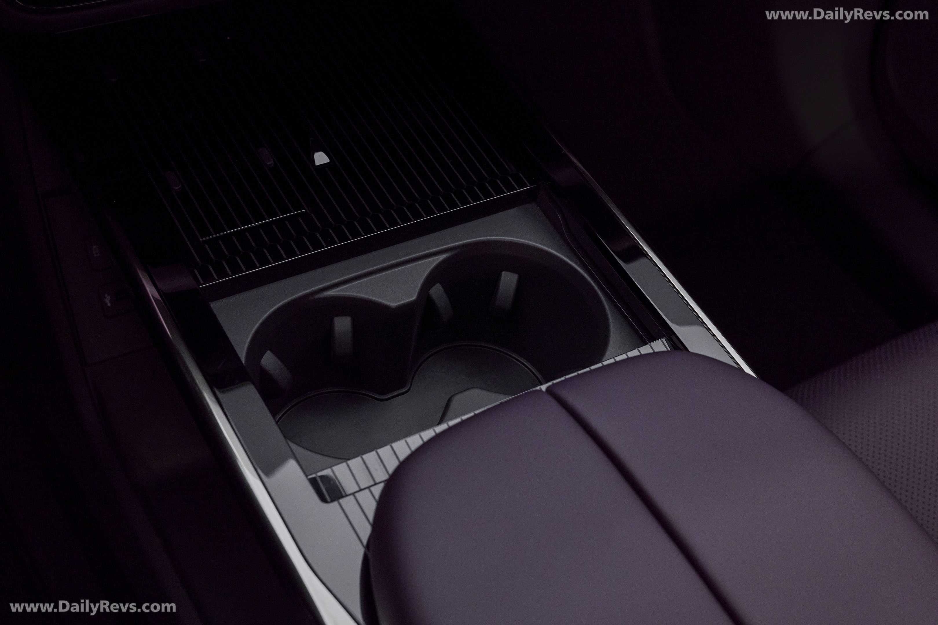 2027 Mazda CX-6e Interior
