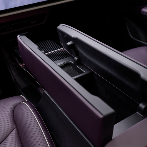 2027 Mazda CX-6e Interior
