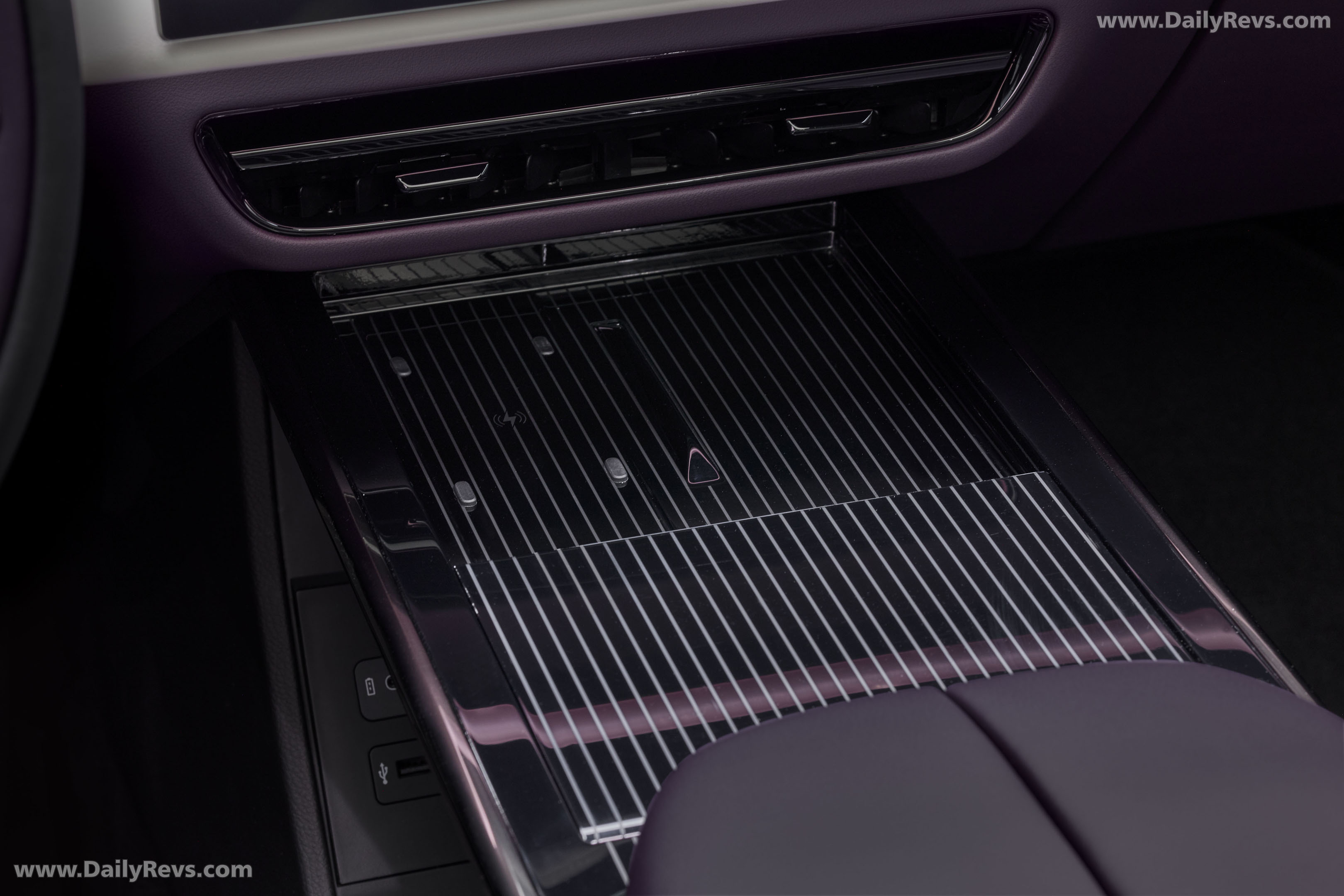 2027 Mazda CX-6e Interior