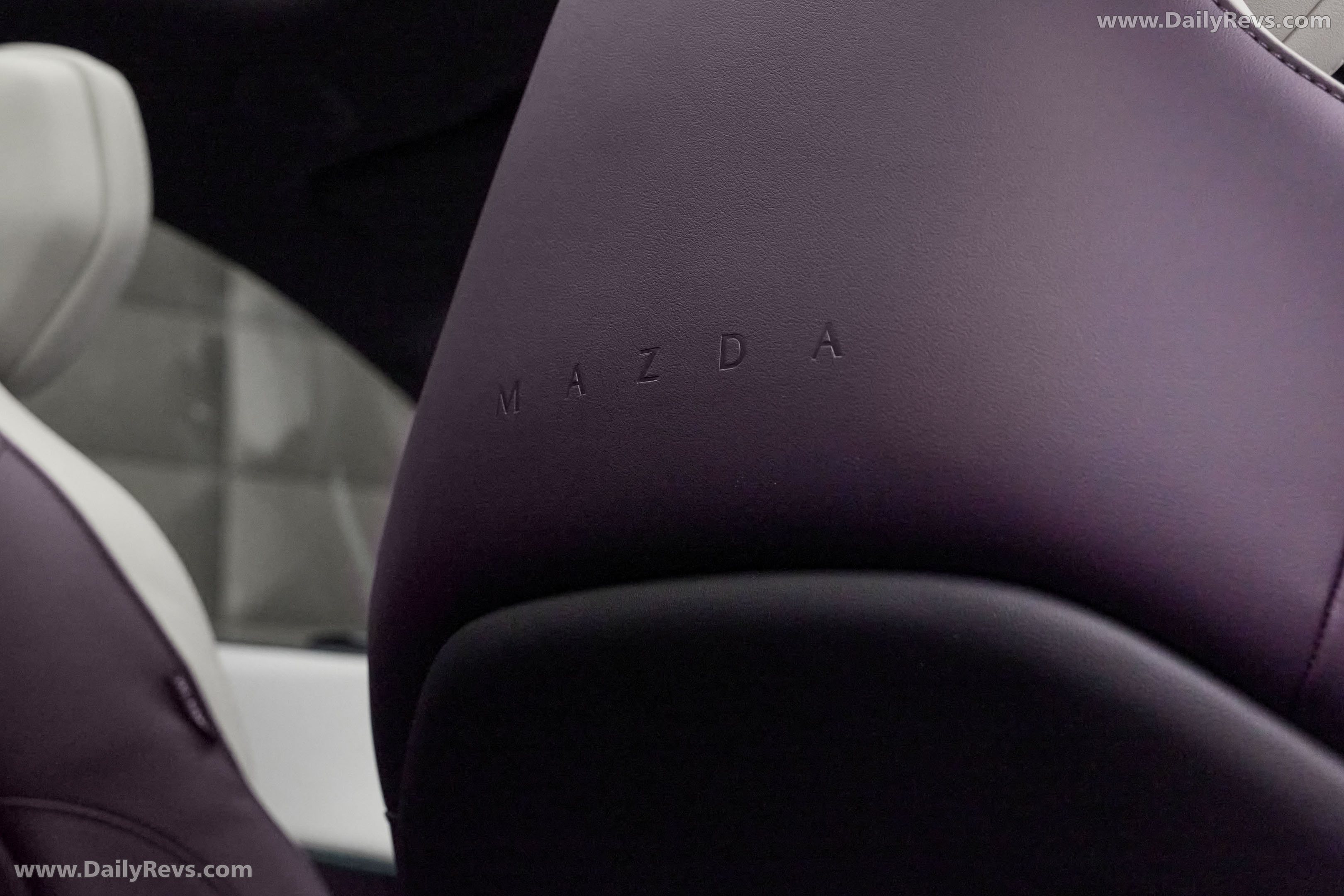 2027 Mazda CX-6e Interior