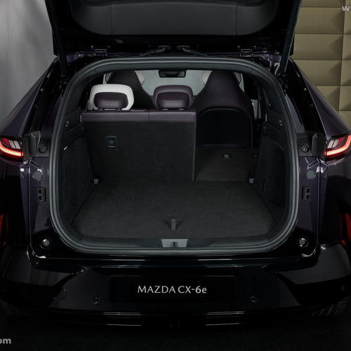 2027 Mazda CX-6e Interior