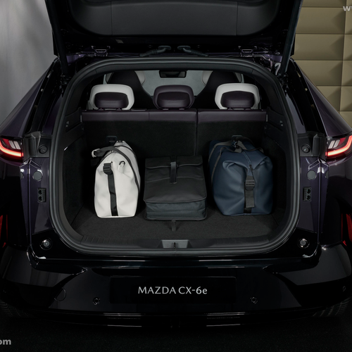 2027 Mazda CX-6e Interior