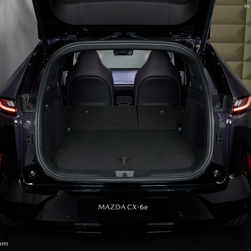 2027 Mazda CX-6e Interior