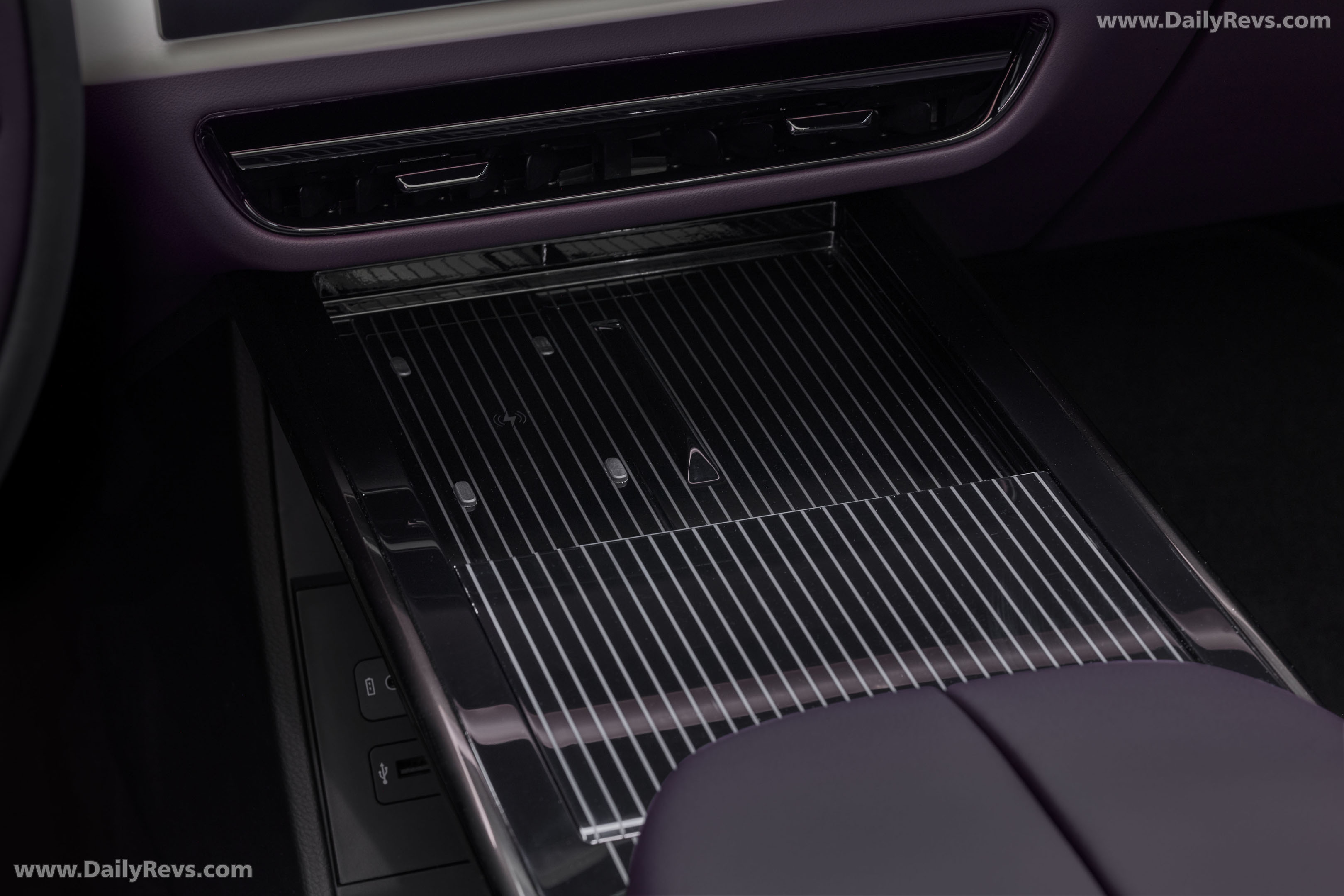2027 Mazda CX-6e Interior